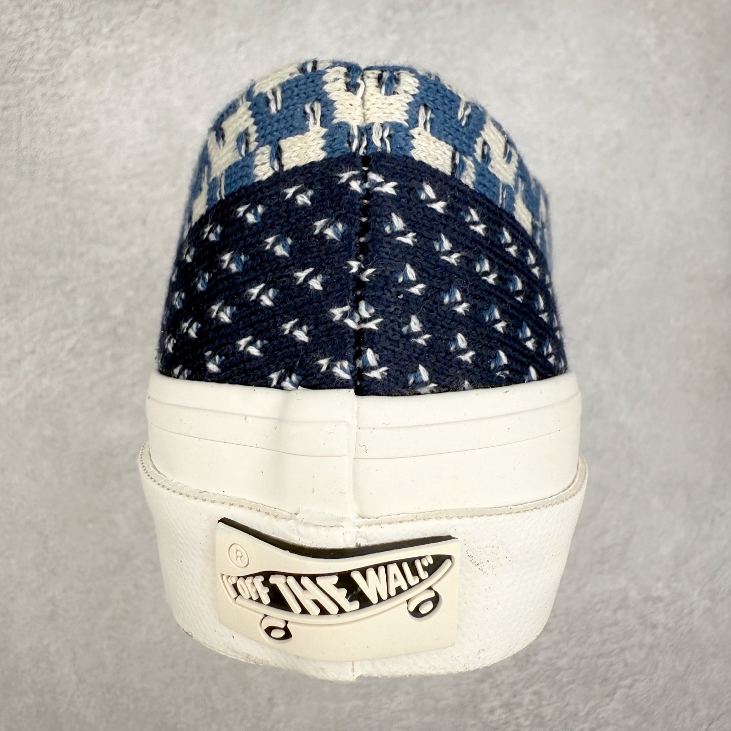 图片[8]-Vans Old Skool 36 EK 编织系列 Vans Premium 高阶支线 舒适百搭防滑耐磨休闲滑板鞋 鞋面采用编织面料工艺，舒适透气，独特新颖打破传统，复古感拉满。鞋底沿用招牌“华夫格”纹路，抓地力强，同时搭载缓震鞋垫，脚感轻盈贴合，适合日常通勤和滑板运动。 货号：VN000D51DMV 棕色 货号：VN000D8HEBR 蓝色 尺码：35 36 36.5 37 38 38.5 39 40 40.5 41 42 42.5 43 44-选品中心