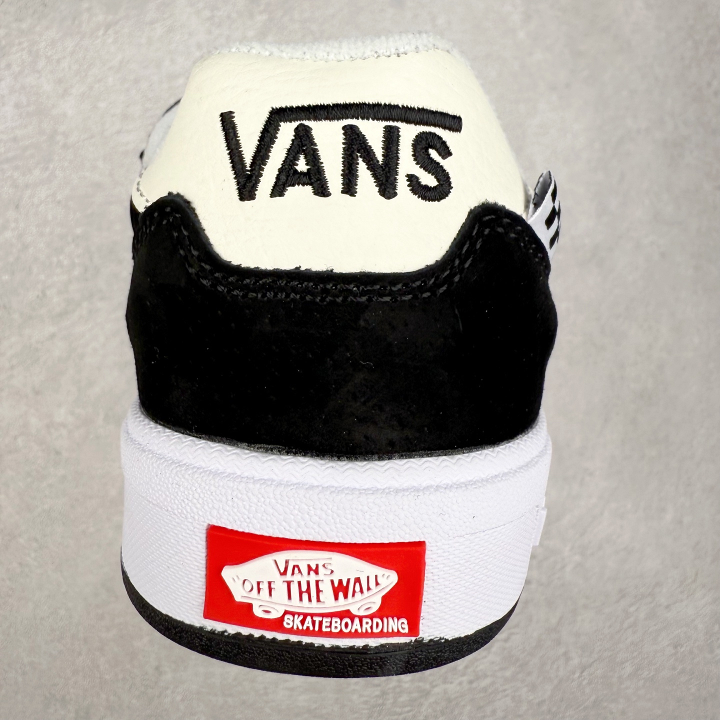 图片[8]-Vans Wayvee Skate 范斯官方 防滑耐磨减震滑板鞋 Wayvee是Vans Park Series世界冠军Brighton Zeuner的个人签名鞋Brighton的灵感与创造力让这双Vans Wayvee焕然新生 充满着活力与希望的配色 货号：VN0A5JIABMX1 尺码：36 36.5 37 38 38.5 39 40 40.5 41 42 42.5 43 44-选品中心