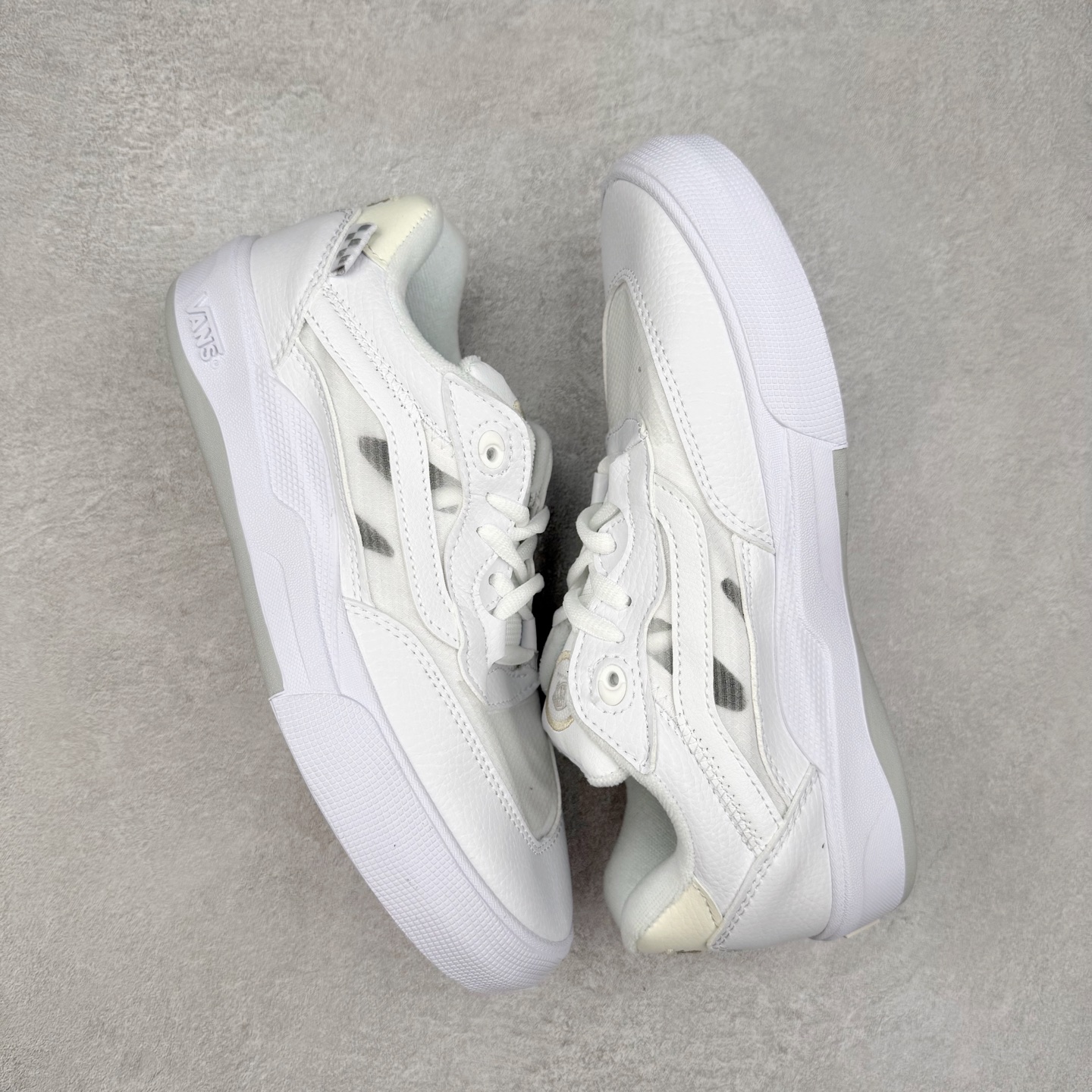 图片[3]-Vans Wayvee Skate 范斯官方 防滑耐磨减震滑板鞋 Wayvee是Vans Park Series世界冠军Brighton Zeuner的个人签名鞋Brighton的灵感与创造力让这双Vans Wayvee焕然新生 充满着活力与希望的配色 货号：VN0A5JIABMX1 尺码：36 36.5 37 38 38.5 39 40 40.5 41 42 42.5 43 44-选品中心