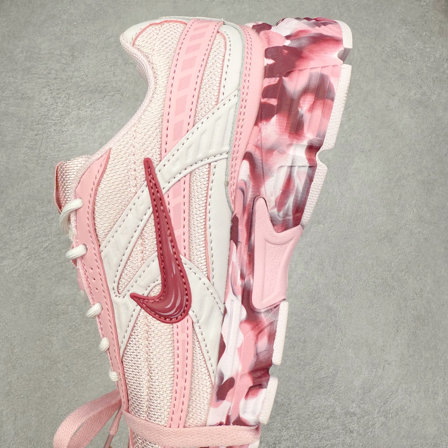 图片[7]-NK Initiator 创始者系列复古老爹鞋运动舒适复古网布合成革减震防滑耐磨低帮休闲跑步鞋 Ins爆火全新韩系古着风 回味经典 采用透气网眼鞋面和支撑覆盖层 自然运动设计的Phlyon中底用于缓冲 BRS 1000碳橡胶外底具有轻质柔韧性 牵引力和耐用性 尺码：36 36.5 37.5 38 38.5 39 40 40.5 41 42 42.5 43 44 45-选品中心