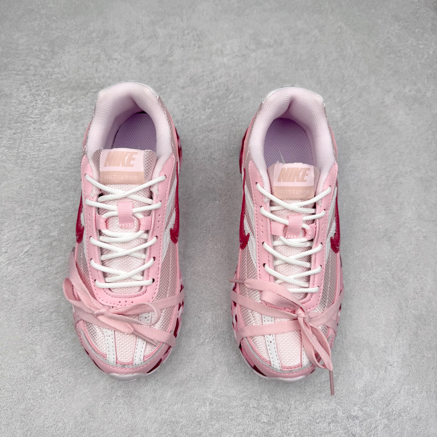 图片[2]-NK Initiator 创始者系列复古老爹鞋运动舒适复古网布合成革减震防滑耐磨低帮休闲跑步鞋 Ins爆火全新韩系古着风 回味经典 采用透气网眼鞋面和支撑覆盖层 自然运动设计的Phlyon中底用于缓冲 BRS 1000碳橡胶外底具有轻质柔韧性 牵引力和耐用性 尺码：36 36.5 37.5 38 38.5 39 40 40.5 41 42 42.5 43 44 45-选品中心