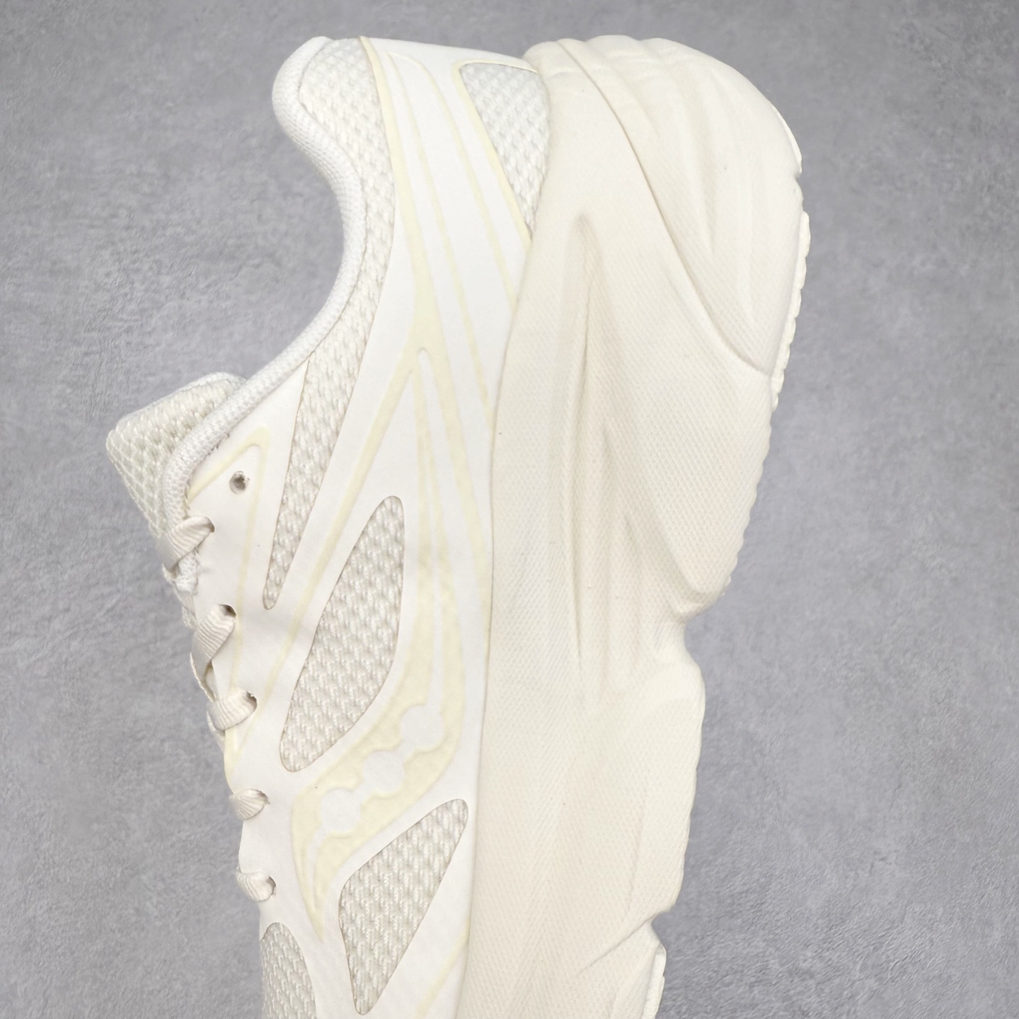 图片[7]-＃福利特价 Saucony GUARD AMR 索康尼日常百搭通勤缓震跑步鞋 男女同款 尺码：36 36.5 37.5 38 38.5 39 40 40.5 41 42 42.5 43 44 44.5 45-选品中心