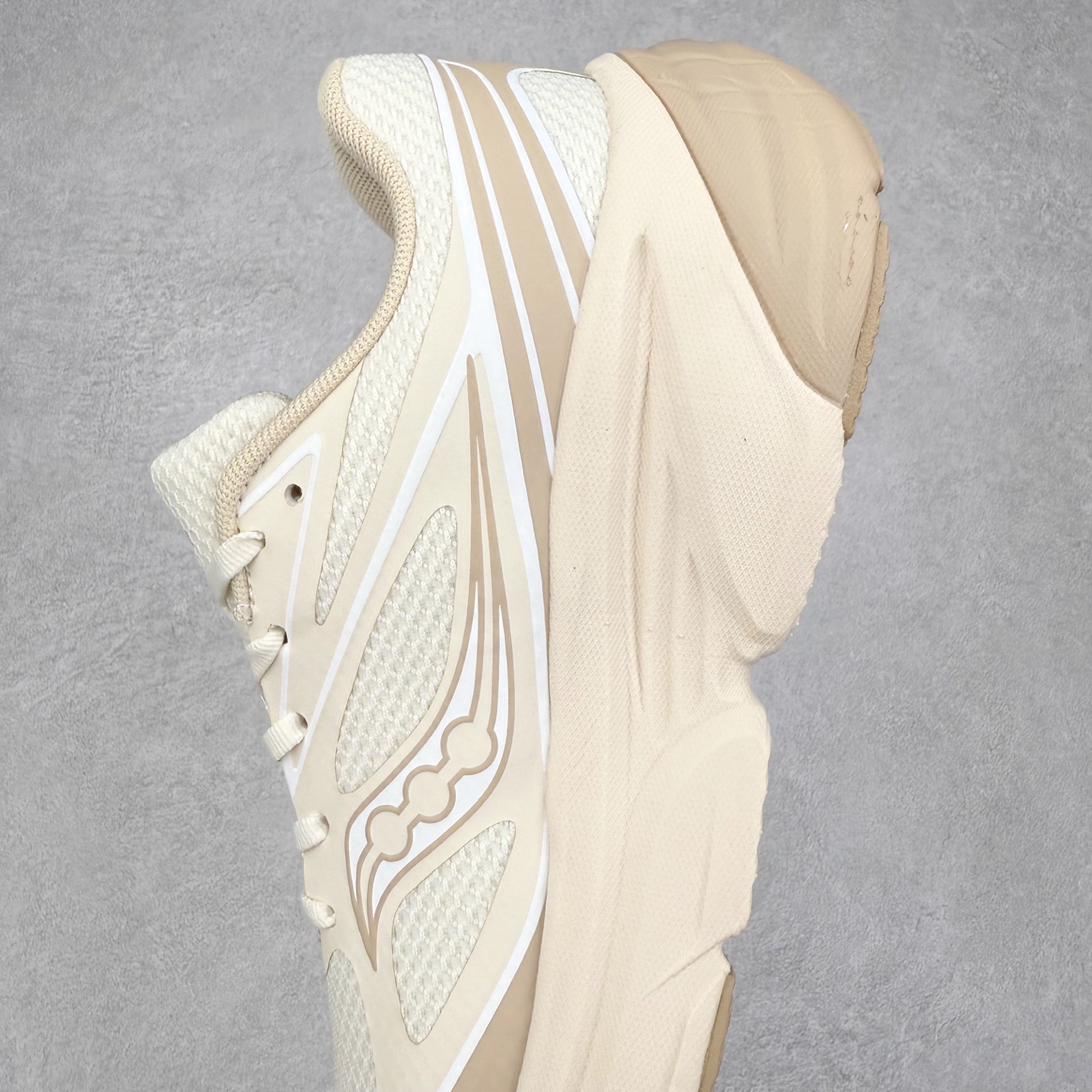 图片[7]-＃福利特价 Saucony GUARD AMR 索康尼日常百搭通勤缓震跑步鞋 男女同款 尺码：36 36.5 37.5 38 38.5 39 40 40.5 41 42 42.5 43 44 44.5 45-选品中心