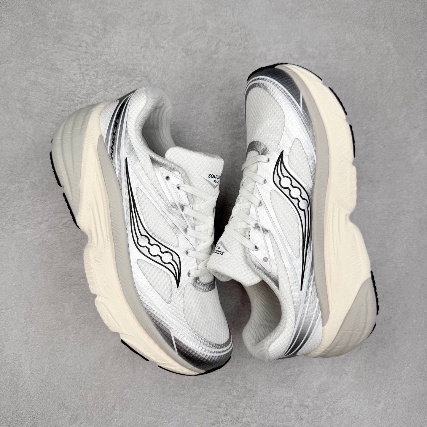 图片[3]-＃福利特价 Saucony GUARD AMR 索康尼日常百搭通勤缓震跑步鞋 男女同款 尺码：36 36.5 37.5 38 38.5 39 40 40.5 41 42 42.5 43 44 44.5 45-选品中心