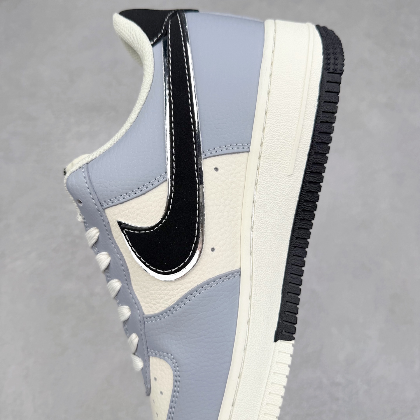 图片[7]-NK Air Force 1´07 Low 空军一号低帮百搭休闲运动板鞋 CS5288-023 柔软、弹性十足的缓震性能和出色的中底设计 横跨复古与现代的外型结合 造就出风靡全球 三十多年的Force 1 直到今天还深受青睐 实拍调校N版已经零色差零失真 百分百还原实物色彩所见即所得 不存在货不对板色差等低级问题 选购参考实物拍摄 不混卖不参货 只用心做好货严格选品 承诺混一赔十 尺码：36 36.5 37.5 38 38.5 39 40 40.5 41 42 42.5 43 44 44.5 45-选品中心