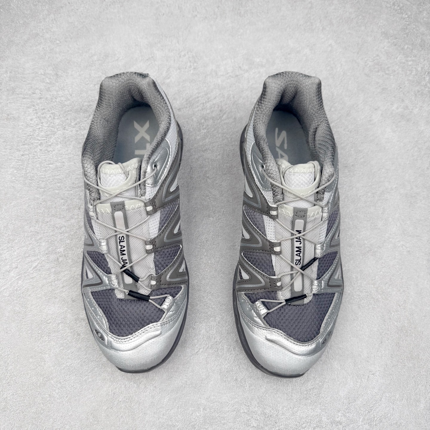 图片[2]-＃福利特价️ Salomon XT-QUEST ADV 萨洛蒙潮流越野机能户外功能鞋 纯原外贸平台特供订单 耗时半年巨作 全套原纸板楦头开发 原厂特供网布配套加持 确保原汁原味 完美呈现版型 原档数据独家私模五层组合大底 男女鞋同步官方开发至46.5 原装Ortholite轻量化鞋垫 中底布带钢印编号 原厂TPU锁扣 进口港宝加持 后跟自然饱满 还原公司包裹性 基于 SALOMON 初代 XT 鞋身造型并搭载 4D ADVANCED CHASSIS™ 大底打造而成 为这款 XT-QUEST 带来了多项足部控制与保护等功能性 如在运动过程中控制左右晃动的过程而提高稳定性、改善长途越野过程中足中到足尖的过渡、提高感知岩石的精确度以抵抗尖锐物体对脚底的伤害以及采用动态缓冲来增强穿着舒适感 从而减轻疲劳感 使 XT-QUEST 成为一双舒适且安全的户外之履 尺码：36 36.5 37.5 38 38.5 39 40 40.5 41 42 42.5 43 44 44.5 45-选品中心