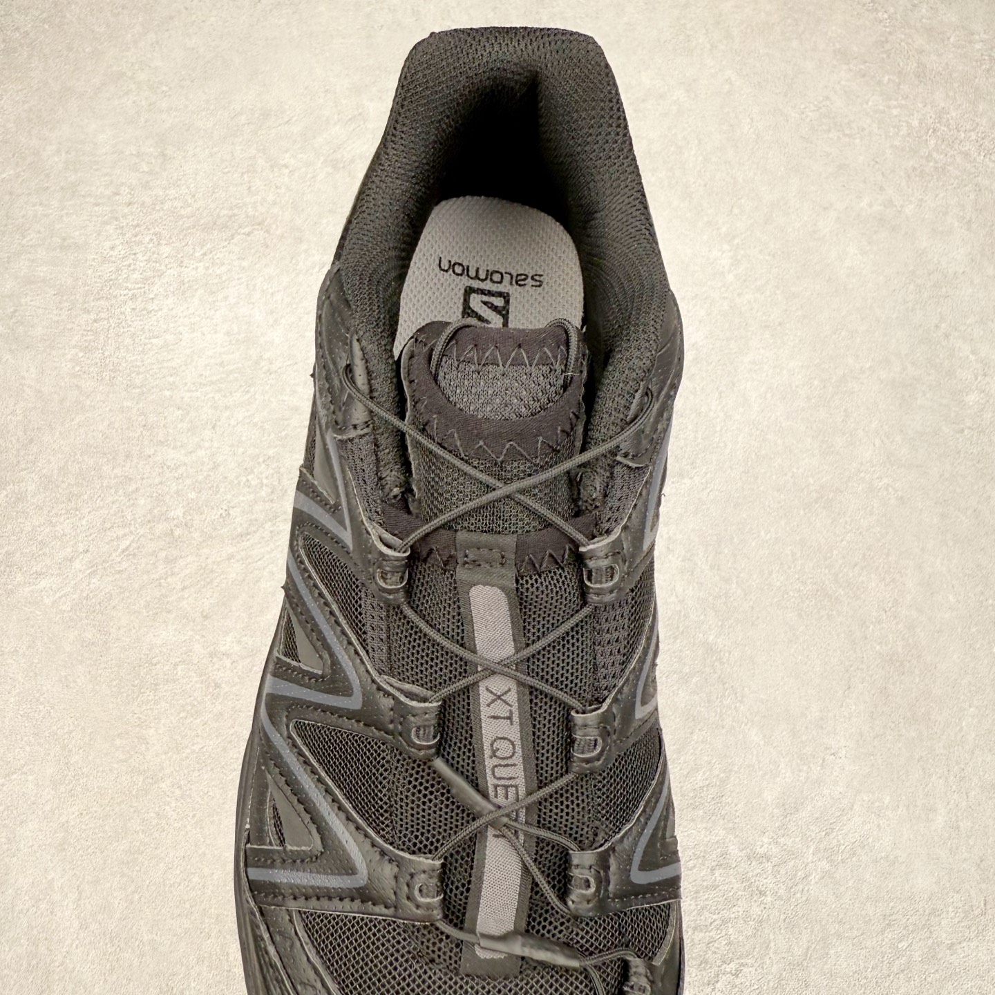 图片[5]-＃福利特价️ Salomon XT-QUEST ADV 萨洛蒙潮流越野机能户外功能鞋 纯原外贸平台特供订单 耗时半年巨作 全套原纸板楦头开发 原厂特供网布配套加持 确保原汁原味 完美呈现版型 原档数据独家私模五层组合大底 男女鞋同步官方开发至46.5 原装Ortholite轻量化鞋垫 中底布带钢印编号 原厂TPU锁扣 进口港宝加持 后跟自然饱满 还原公司包裹性 基于 SALOMON 初代 XT 鞋身造型并搭载 4D ADVANCED CHASSIS™ 大底打造而成 为这款 XT-QUEST 带来了多项足部控制与保护等功能性 如在运动过程中控制左右晃动的过程而提高稳定性、改善长途越野过程中足中到足尖的过渡、提高感知岩石的精确度以抵抗尖锐物体对脚底的伤害以及采用动态缓冲来增强穿着舒适感 从而减轻疲劳感 使 XT-QUEST 成为一双舒适且安全的户外之履 尺码：36 36.5 37.5 38 38.5 39 40 40.5 41 42 42.5 43 44 44.5 45-选品中心