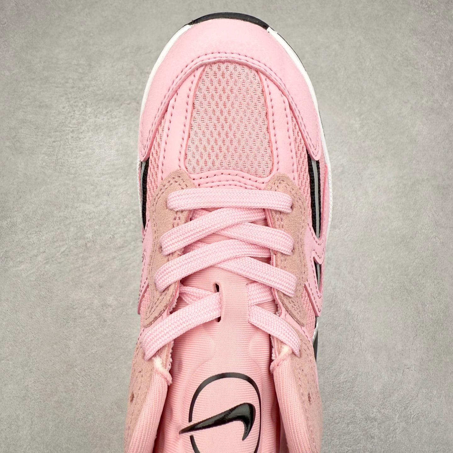 图片[4]-＃奥莱订单福利 NIKE JAM 系列舒适时尚防滑耐磨低帮生活休闲鞋 独家渠道 市面未流通批次 奥莱直播间499 599一样的东西 碾压市面现存所有版本 公司一样的东西 超值回馈 帮你省钱 采用鞋面合成皮革与网眼布设计 以便于运动员在霹雳舞运动中的保护和耐穿 中底设计细节采用翻转SWOOSH设计 使得倒立动作时更显帅气 鞋子中的整体结构下降 有助于提供更好的缓震效果 设计语言来与NIKE 2000年跑跑鞋中汲取的材料组合以及设计语言 鞋子在线条处大量采用反光效果 尺码：36 37.5 38 39 40 41 42 43 44 45-选品中心