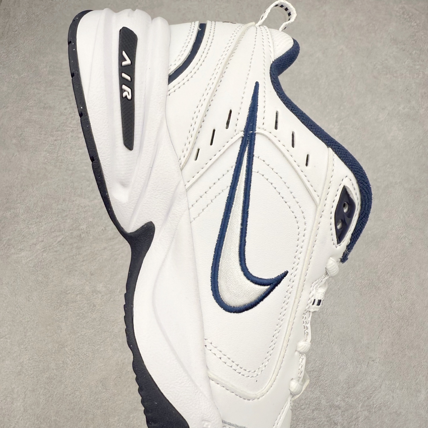 图片[6]-＃奥莱订单福利 NK Air Monarch IV M2K Tekno 复古运动老爹鞋 复古潮流优质皮革打造鞋面 夸张流线极符 风靡老爹元素 外形延续当下潮流得未来感老爹鞋 设计干净配色风格也带有浓郁的复古感受 极为独特 独家渠道 市面未流通批次 奥莱直播间499 599一样的东西 碾压市面现存所有版本 公司一样的东西 超值回馈 帮你省钱 尺码：39 40 40.5 41 42 42.5 43 44.5-选品中心