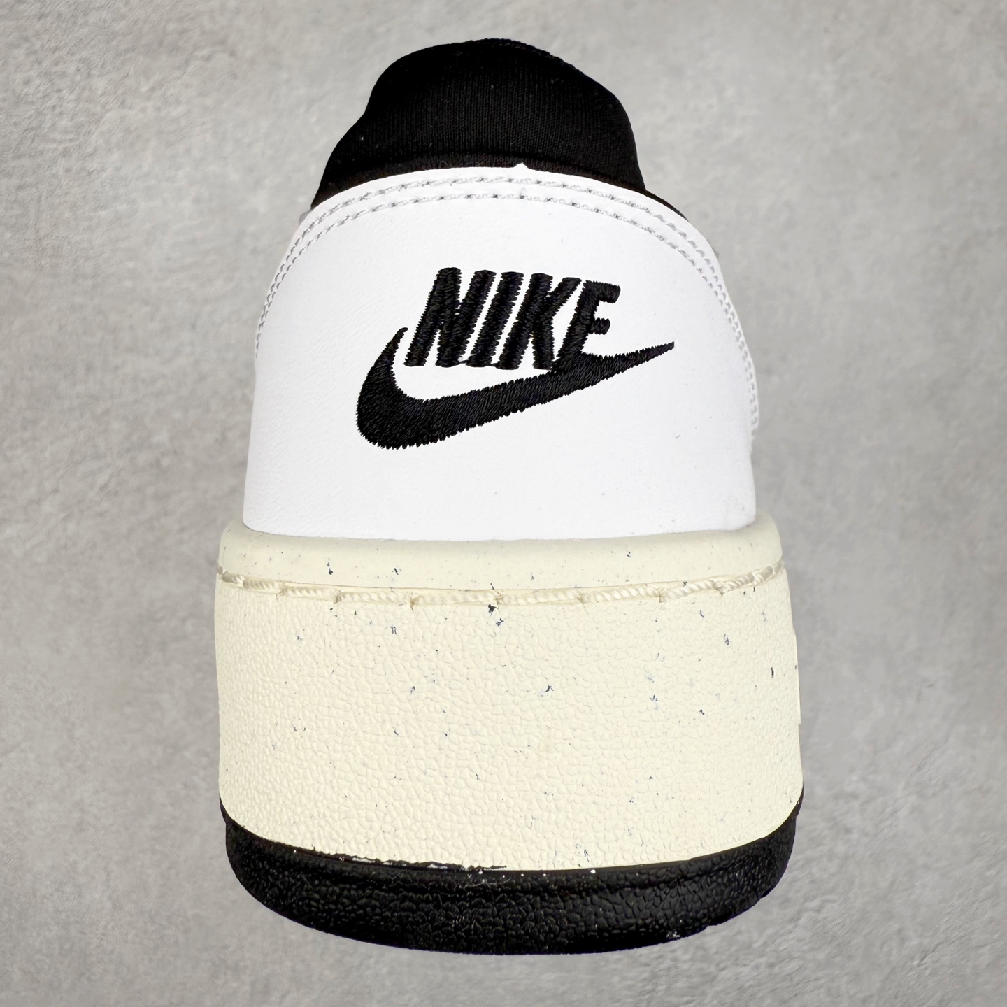 图片[8]-＃奥莱订单福利 NK Full Force Low 全力以赴系列中复古休闲运动文化篮球板鞋 独家渠道 市面未流通批次 奥莱直播间499 599一样的东西 碾压市面现存所有版本 公司一样的东西 超值回馈 帮你省钱 尺码：39 40 40.5 41 42 42.5 43 44.5-选品中心