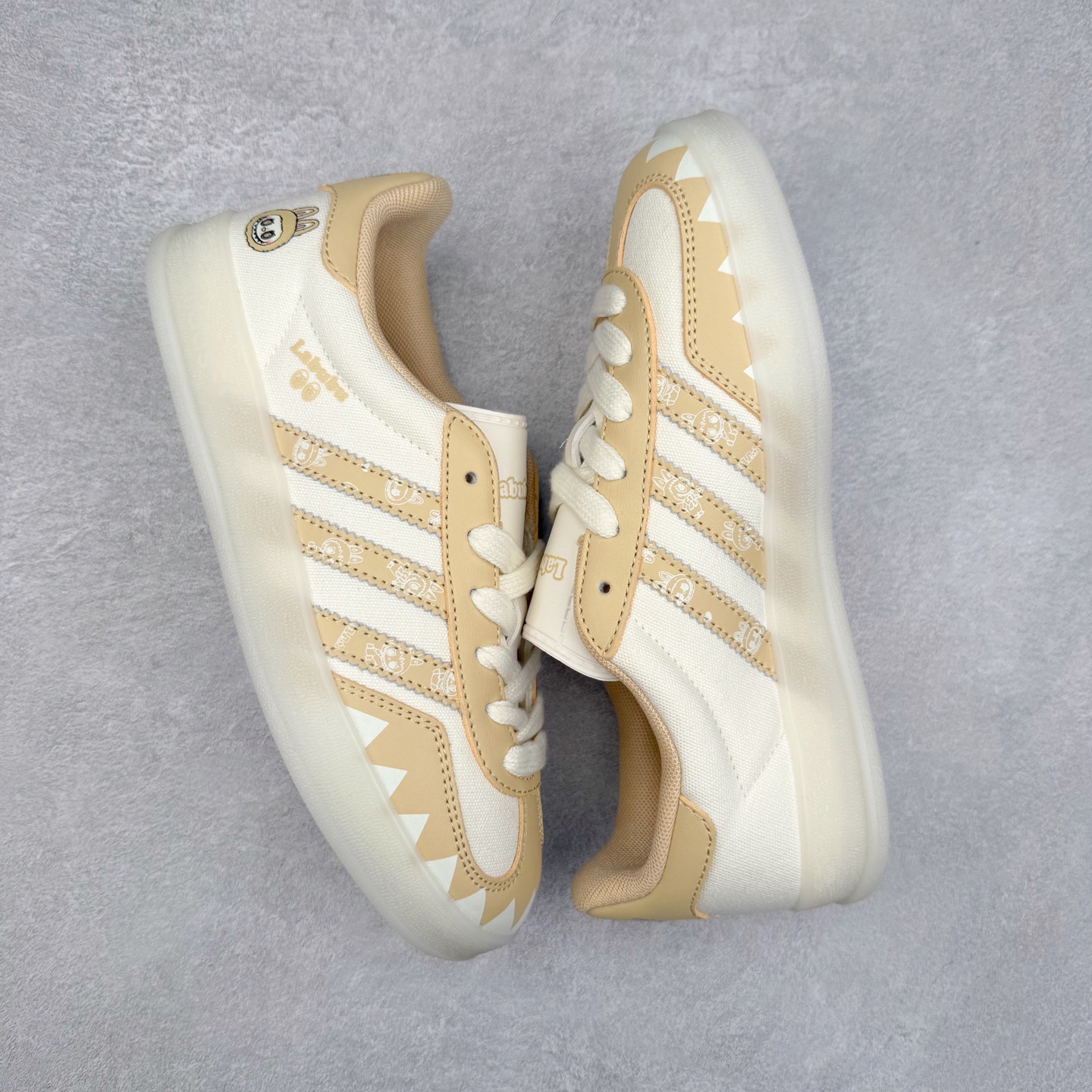 图片[3]-＃C2 AD Gazelle Indoor Trainers 羚羊内训系列低帮复古百搭休闲运动德训风板鞋 DM1234-016 90年代经典的复刻版！自60年代以足球训练鞋面世以来,Gazelle就以其经典设计席卷全球。1991年版本的复刻,再造经典Gazelle。采用皮革打造,搭配浊色细节,让这款经典更加简约。尺码：36 36⅔ 37⅓ 38 38⅔ 39⅓ 40 40⅔ 41⅓ 42 42⅔ 43⅓ 44⅓ 44⅔ 45-选品中心