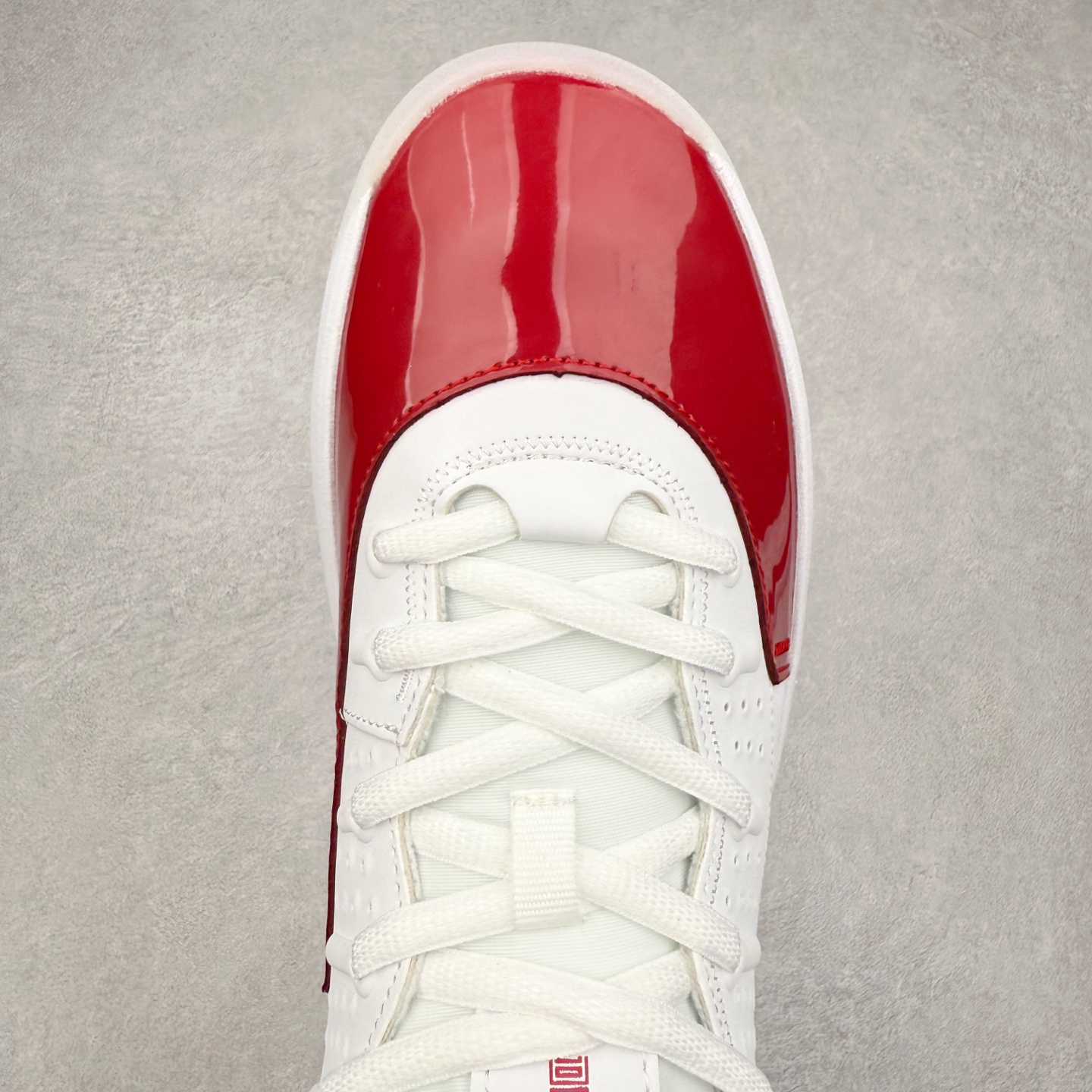 图片[5]-Jordan Max Aura 6 舒适百搭 减震耐磨 低帮 生活休闲鞋 实拍调校N版已经零色差零失真 百分百还原实物色彩所见即所得 不存在货不对板色差等低级问题 选购参考实物拍摄 不混卖不参货 只用心做好货严格选品 承诺混一赔十 尺码：36 36.5 37.5 38 38.5 39 40 40.5 41 42 42.5 43 44 44.5 45 46-选品中心