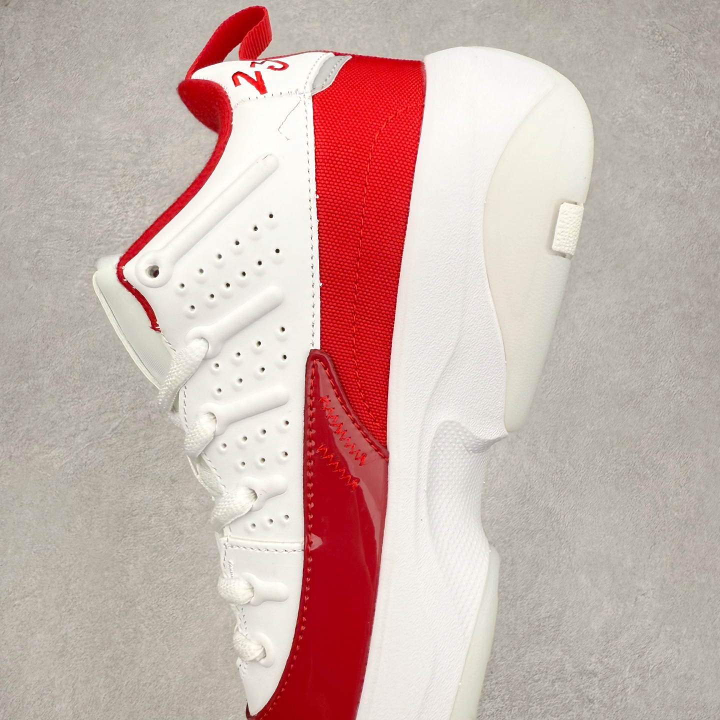 图片[7]-Jordan Max Aura 6 舒适百搭 减震耐磨 低帮 生活休闲鞋 实拍调校N版已经零色差零失真 百分百还原实物色彩所见即所得 不存在货不对板色差等低级问题 选购参考实物拍摄 不混卖不参货 只用心做好货严格选品 承诺混一赔十 尺码：36 36.5 37.5 38 38.5 39 40 40.5 41 42 42.5 43 44 44.5 45 46-选品中心