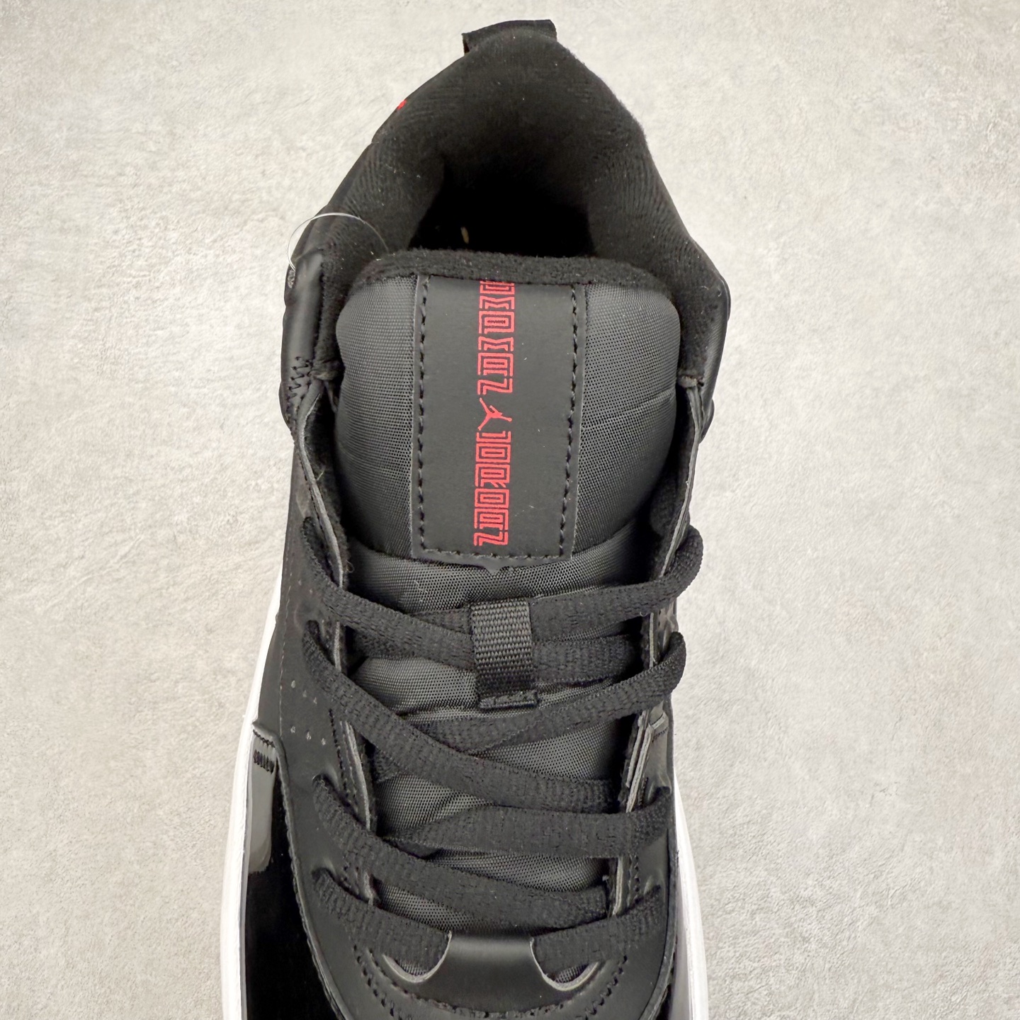 图片[5]-Jordan Max Aura 6 舒适百搭 减震耐磨 低帮 生活休闲鞋 实拍调校N版已经零色差零失真 百分百还原实物色彩所见即所得 不存在货不对板色差等低级问题 选购参考实物拍摄 不混卖不参货 只用心做好货严格选品 承诺混一赔十 尺码：36 36.5 37.5 38 38.5 39 40 40.5 41 42 42.5 43 44 44.5 45 46-选品中心