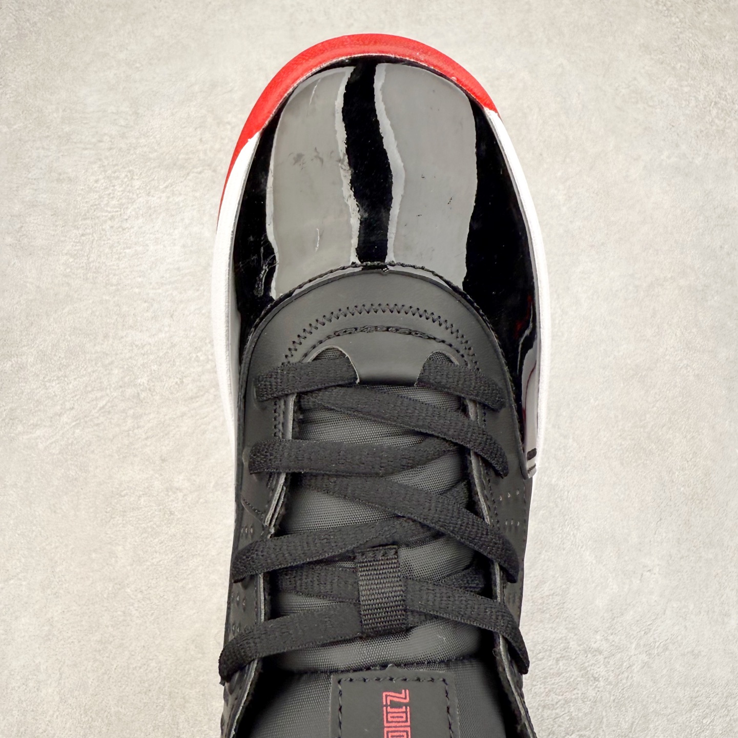 图片[4]-Jordan Max Aura 6 舒适百搭 减震耐磨 低帮 生活休闲鞋 实拍调校N版已经零色差零失真 百分百还原实物色彩所见即所得 不存在货不对板色差等低级问题 选购参考实物拍摄 不混卖不参货 只用心做好货严格选品 承诺混一赔十 尺码：36 36.5 37.5 38 38.5 39 40 40.5 41 42 42.5 43 44 44.5 45 46-选品中心