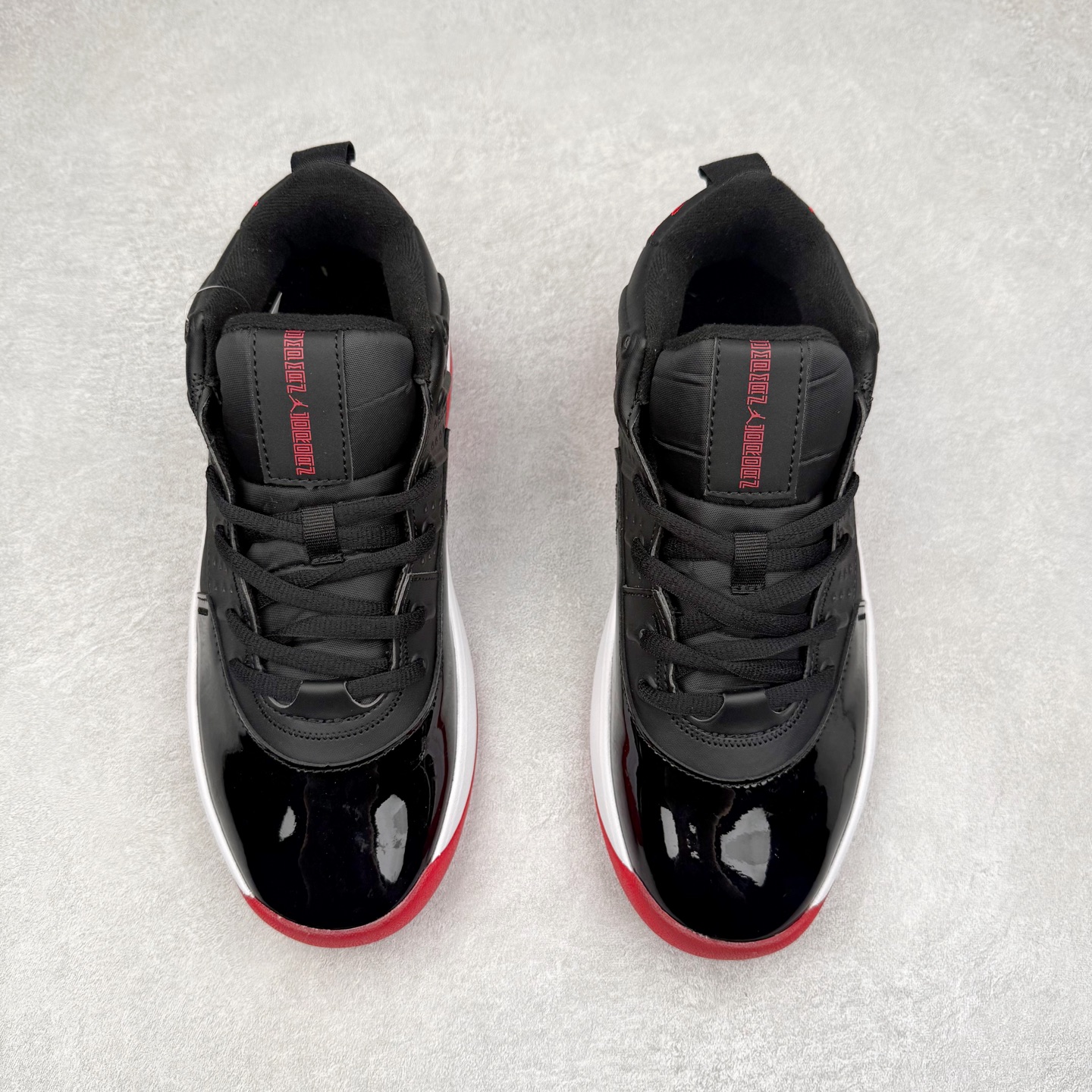 图片[2]-Jordan Max Aura 6 舒适百搭 减震耐磨 低帮 生活休闲鞋 实拍调校N版已经零色差零失真 百分百还原实物色彩所见即所得 不存在货不对板色差等低级问题 选购参考实物拍摄 不混卖不参货 只用心做好货严格选品 承诺混一赔十 尺码：36 36.5 37.5 38 38.5 39 40 40.5 41 42 42.5 43 44 44.5 45 46-选品中心