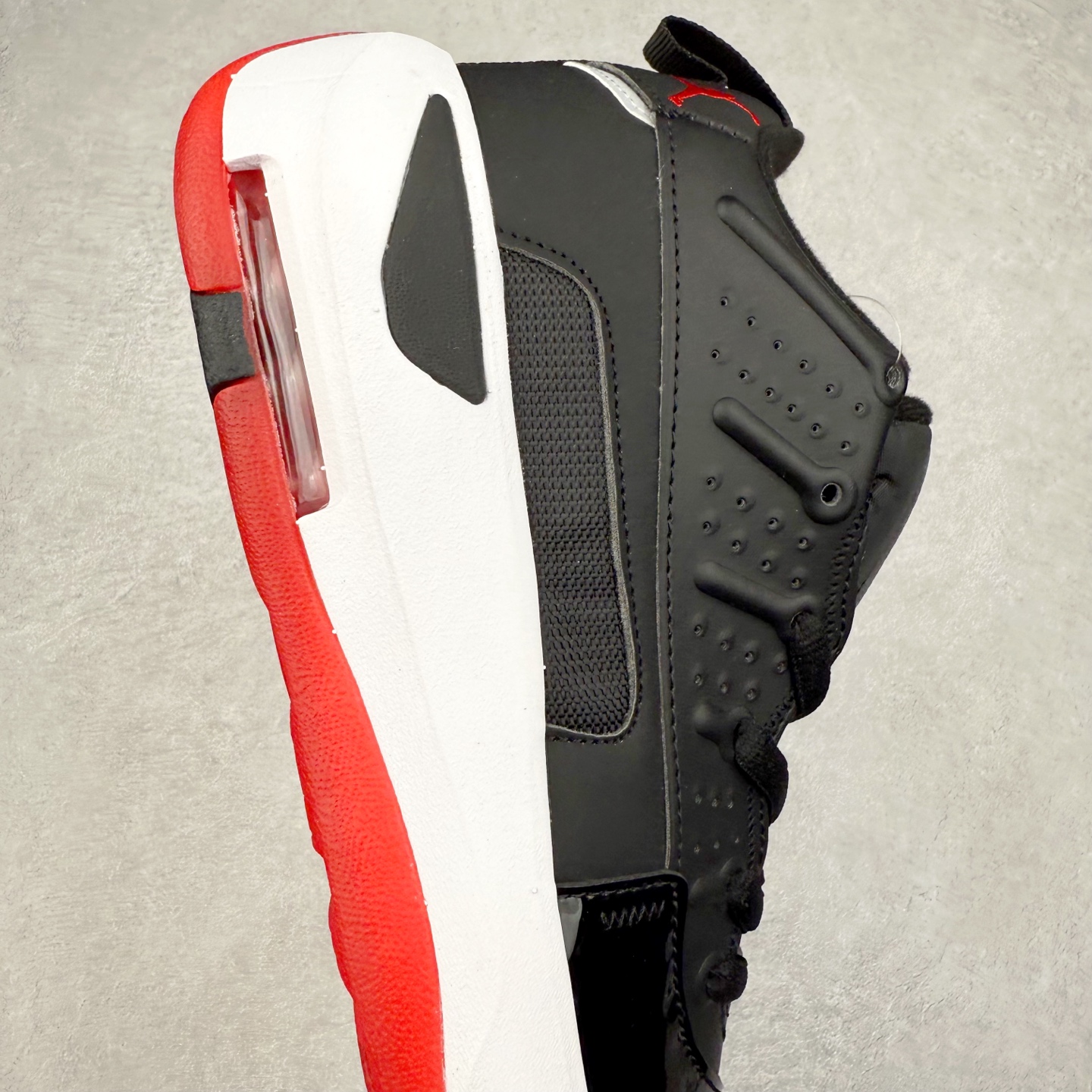 图片[6]-Jordan Max Aura 6 舒适百搭 减震耐磨 低帮 生活休闲鞋 实拍调校N版已经零色差零失真 百分百还原实物色彩所见即所得 不存在货不对板色差等低级问题 选购参考实物拍摄 不混卖不参货 只用心做好货严格选品 承诺混一赔十 尺码：36 36.5 37.5 38 38.5 39 40 40.5 41 42 42.5 43 44 44.5 45 46-选品中心