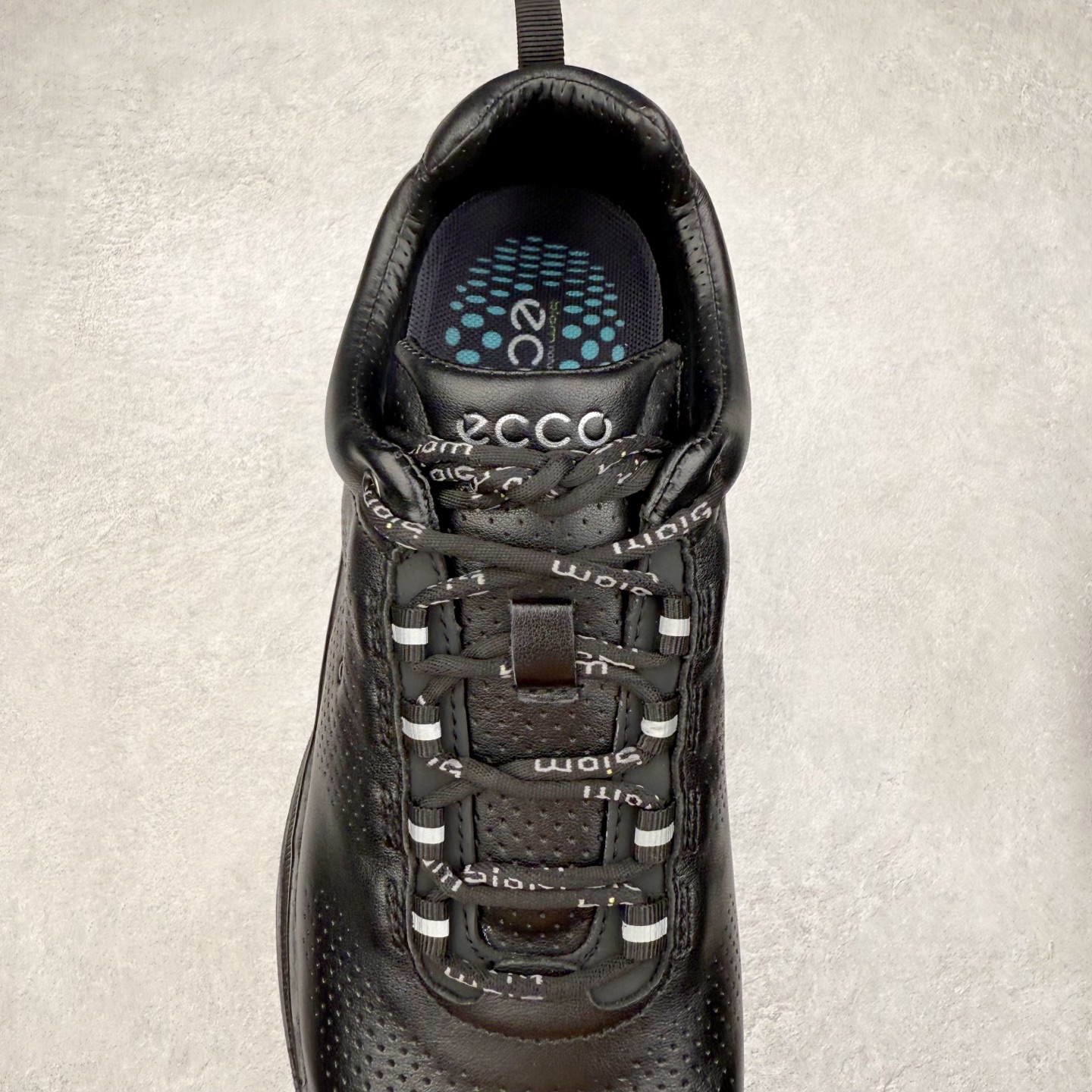 图片[5]-ECCO爱步老爹鞋男士夏季新款 飞织网面百搭潮流户外运动鞋 健步BIOM系列新款 全新的轻量发泡底材与直接注塑橡胶大底相结合 柔软舒适，轻量回弹，脚感更轻盈 鞋面采用GORE-TEX飞织网面与牛皮相结合 给你贴心透气呵护 自然律动科技 符合人体工学鞋楦 贴近足部天然形态 橡胶大底，抓地力强，具有良好的耐磨性 轻盈自如 适跑畅练 尺码：38 39 40 41 42 43 44 （皮鞋码）-选品中心