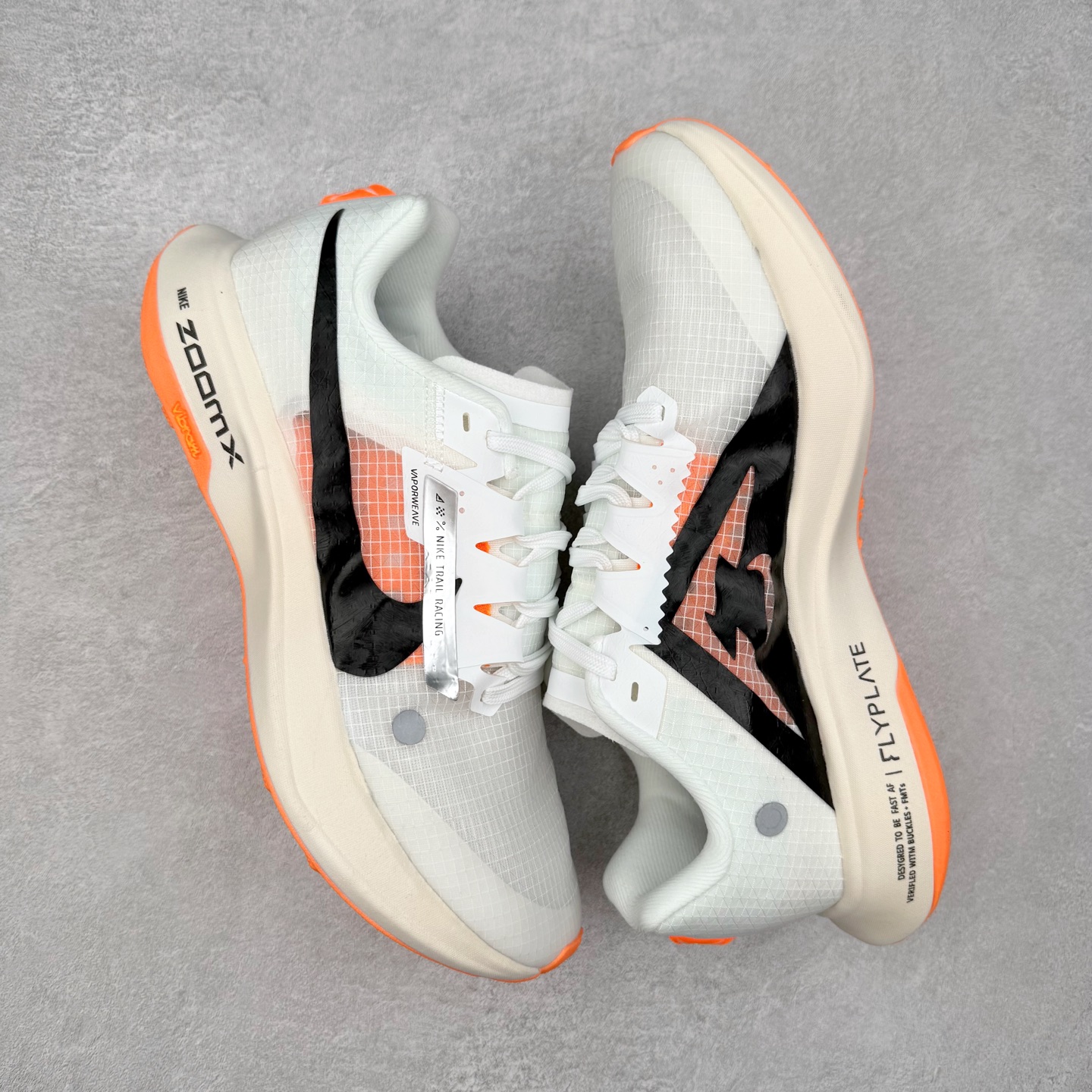 图片[3]-＃福利特价 NK Zoom X ULTRAFLY TRAIL Next Nature 越野跑步鞋 登月兼顾迅疾外观和稳固脚感 后跟覆面和中足动态支撑巧妙融合 缔造稳定顺畅的迈步体验 尺码：36 36.5 37.5 38 38.5 39 40 40.5 41 42 42.5 43 44 44.5 45-选品中心