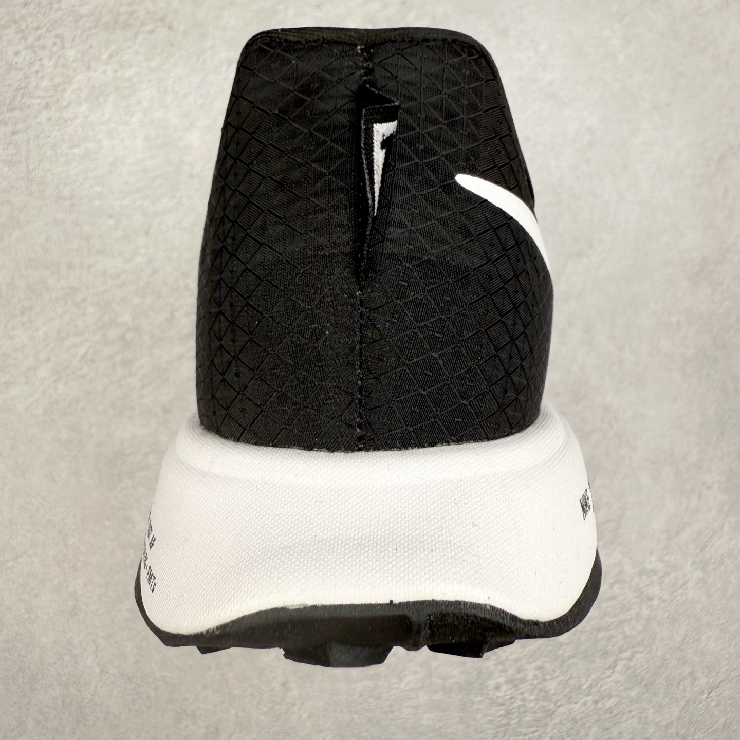 图片[8]-＃福利特价 NK Zoom X ULTRAFLY TRAIL Next Nature 越野跑步鞋 登月兼顾迅疾外观和稳固脚感 后跟覆面和中足动态支撑巧妙融合 缔造稳定顺畅的迈步体验 尺码：36 36.5 37.5 38 38.5 39 40 40.5 41 42 42.5 43 44 44.5 45-选品中心