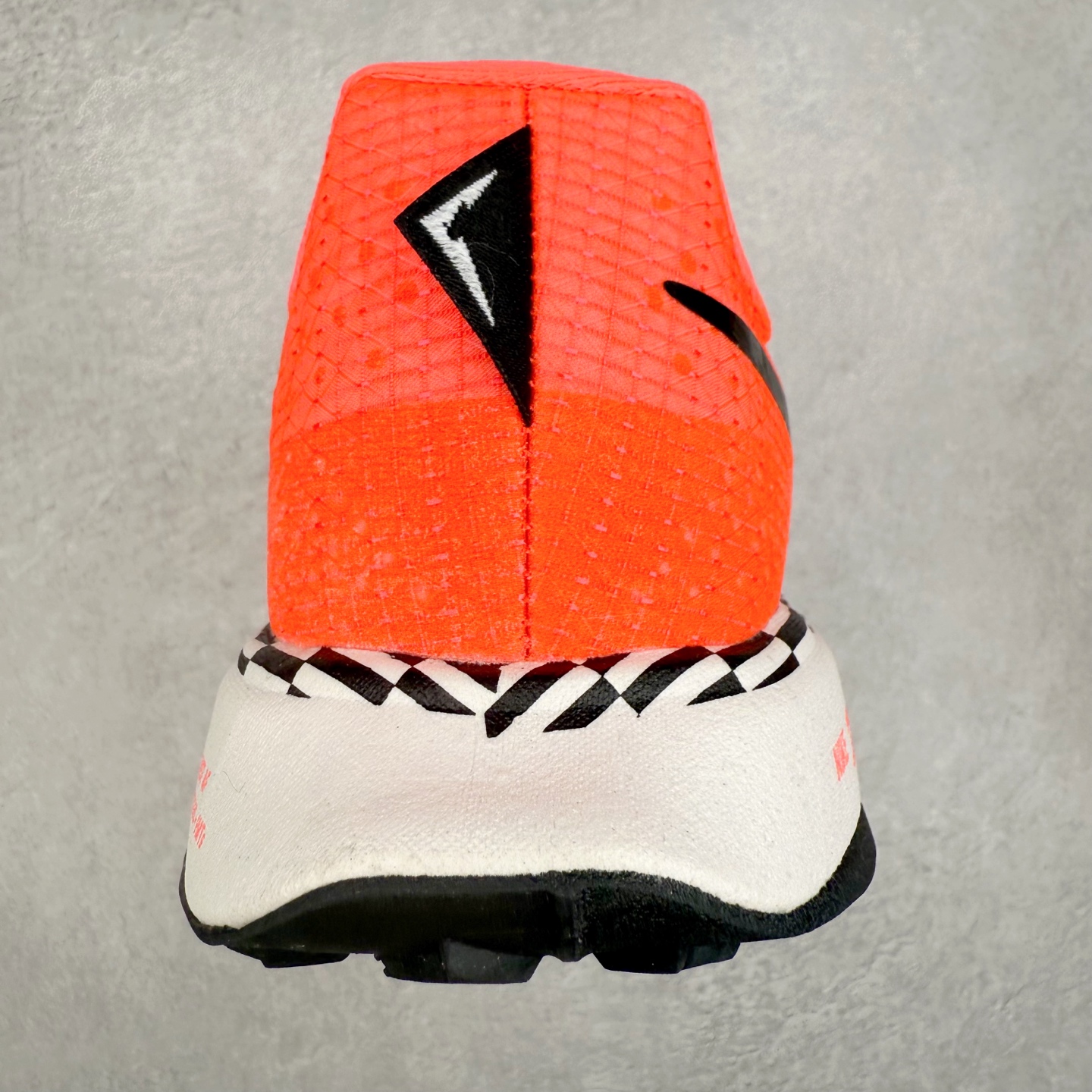 图片[8]-＃福利特价 NK Zoom X ULTRAFLY TRAIL Next Nature 越野跑步鞋 登月兼顾迅疾外观和稳固脚感 后跟覆面和中足动态支撑巧妙融合 缔造稳定顺畅的迈步体验 尺码：36 36.5 37.5 38 38.5 39 40 40.5 41 42 42.5 43 44 44.5 45-选品中心