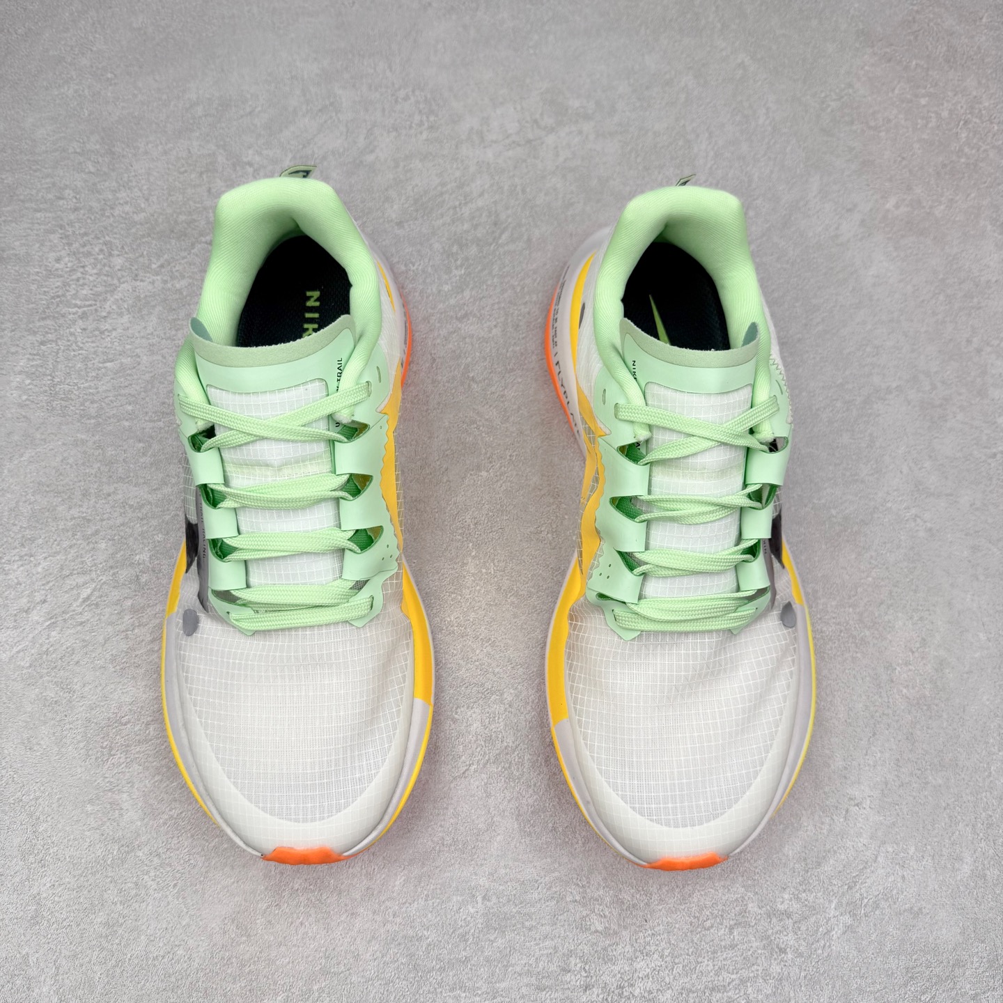 图片[2]-＃福利特价 NK Zoom X ULTRAFLY TRAIL Next Nature 越野跑步鞋 登月兼顾迅疾外观和稳固脚感 后跟覆面和中足动态支撑巧妙融合 缔造稳定顺畅的迈步体验 尺码：36 36.5 37.5 38 38.5 39 40 40.5 41 42 42.5 43 44 44.5 45-选品中心