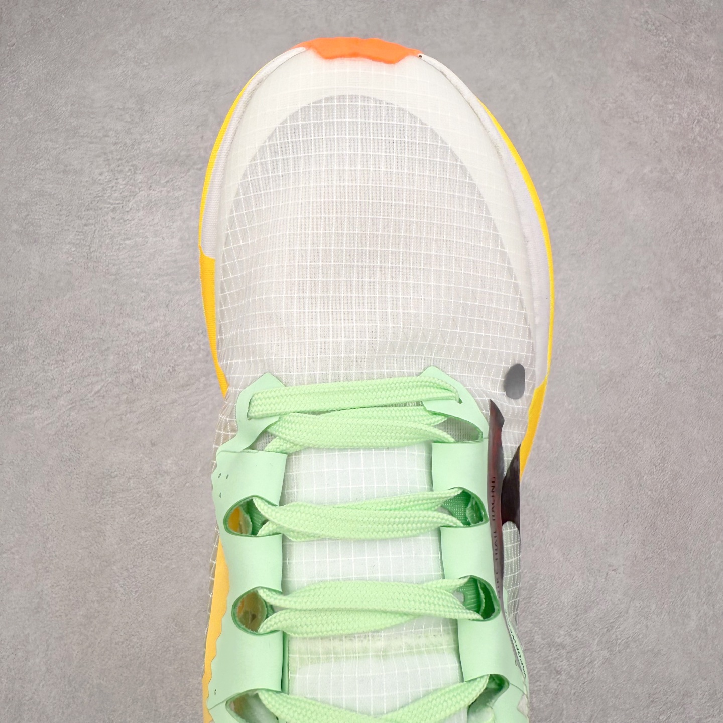 图片[4]-＃福利特价 NK Zoom X ULTRAFLY TRAIL Next Nature 越野跑步鞋 登月兼顾迅疾外观和稳固脚感 后跟覆面和中足动态支撑巧妙融合 缔造稳定顺畅的迈步体验 尺码：36 36.5 37.5 38 38.5 39 40 40.5 41 42 42.5 43 44 44.5 45-选品中心