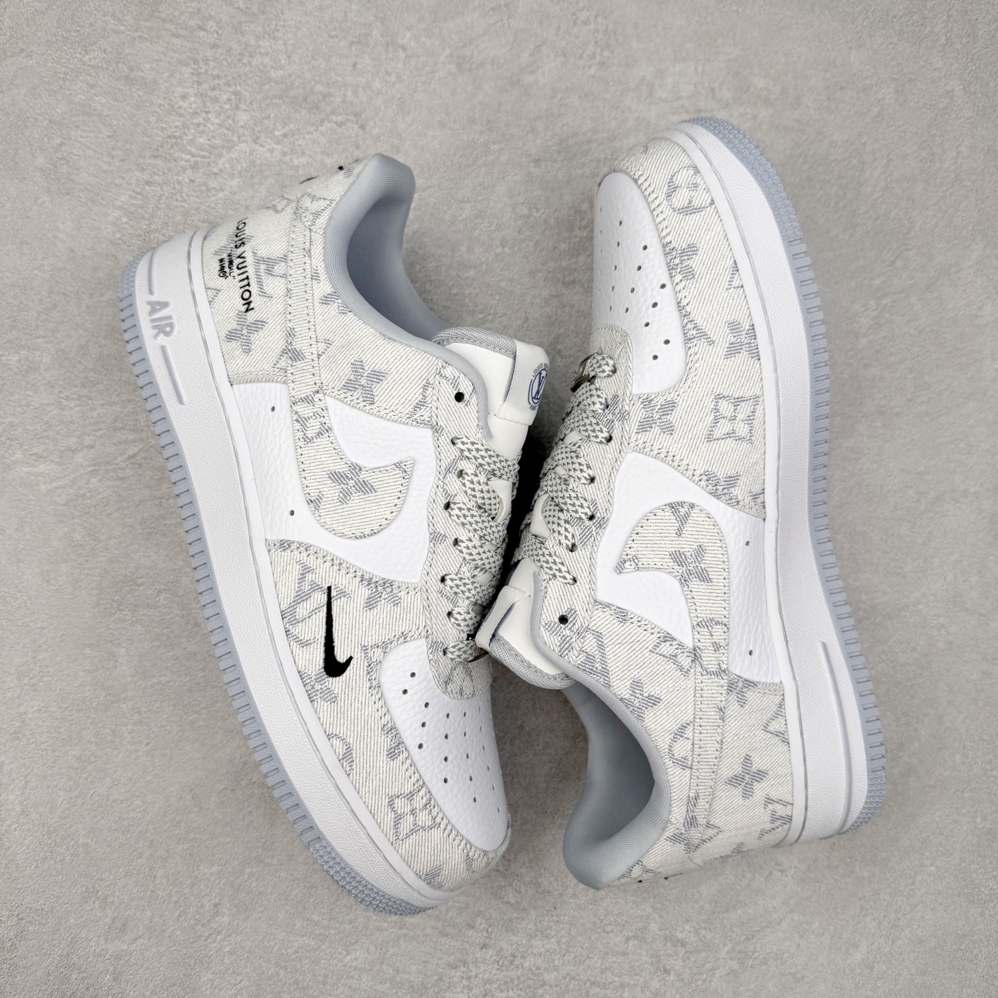 图片[3]-NK Air Force 1´07 Low 空军一号低帮百搭休闲运动板鞋 SC0601-552 柔软、弹性十足的缓震性能和出色的中底设计 横跨复古与现代的外型结合 造就出风靡全球 三十多年的Force 1 直到今天还深受青睐 实拍调校N版已经零色差零失真 百分百还原实物色彩所见即所得 不存在货不对板色差等低级问题 选购参考实物拍摄 不混卖不参货 只用心做好货严格选品 承诺混一赔十 尺码：36 36.5 37.5 38 38.5 39 40 40.5 41 42 42.5 43 44 44.5 45-选品中心