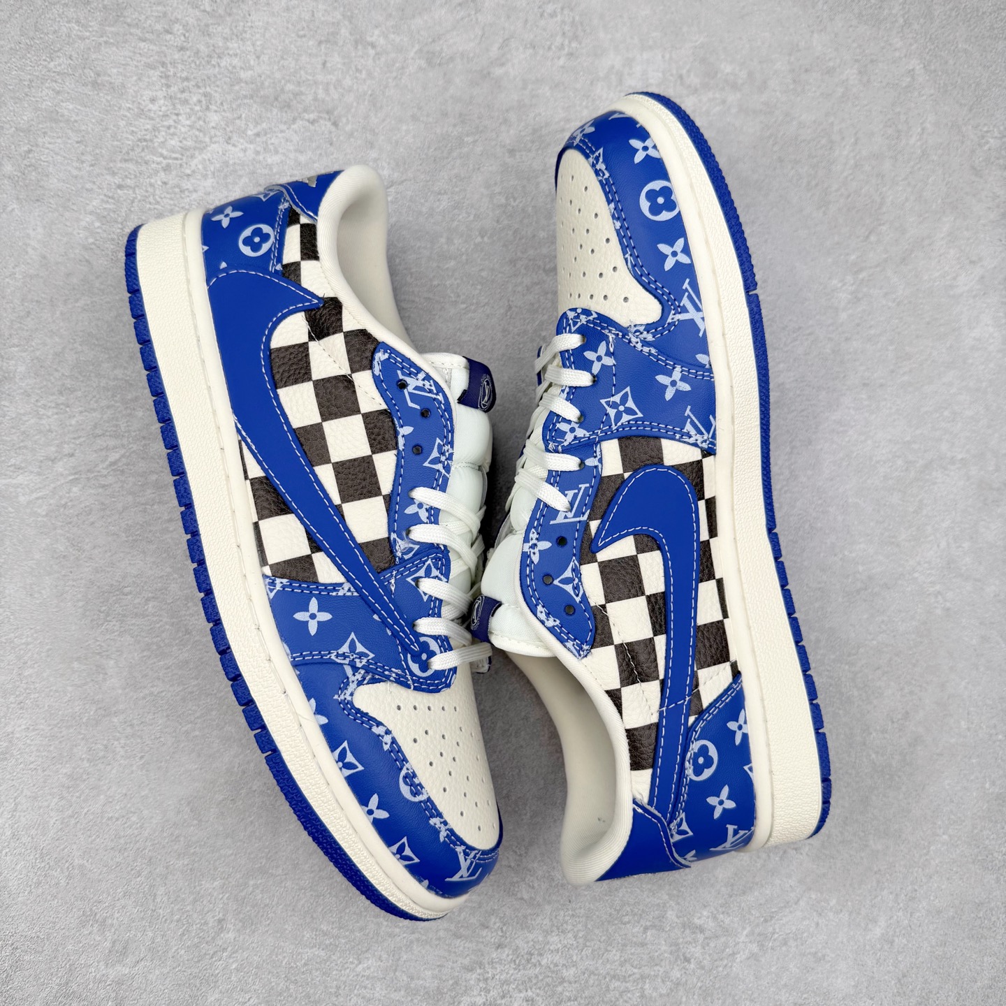 图片[3]-TS x Air Jordan AJ1 Low 倒钩低帮联名定制配色 XQ1979-003 原厂内置气垫魔块 A模大底 头层小牛皮 鞋舌AJ原厂专用牛津布+AJ专用反口珍珠布+原厂无杂质高弹内里海棉+特殊封边弹力鞋带 实拍调校N版已经零色差零失真 百分百还原实物色彩所见即所得 不存在货不对板色差等低级问题 选购参考实物拍摄 不混卖不参货 只用心做好货严格选品 承诺混一赔十 尺码：36 36.5 37.5 38 38.5 39 40 40.5 41 42 42.5 43 44 44.5 45-选品中心