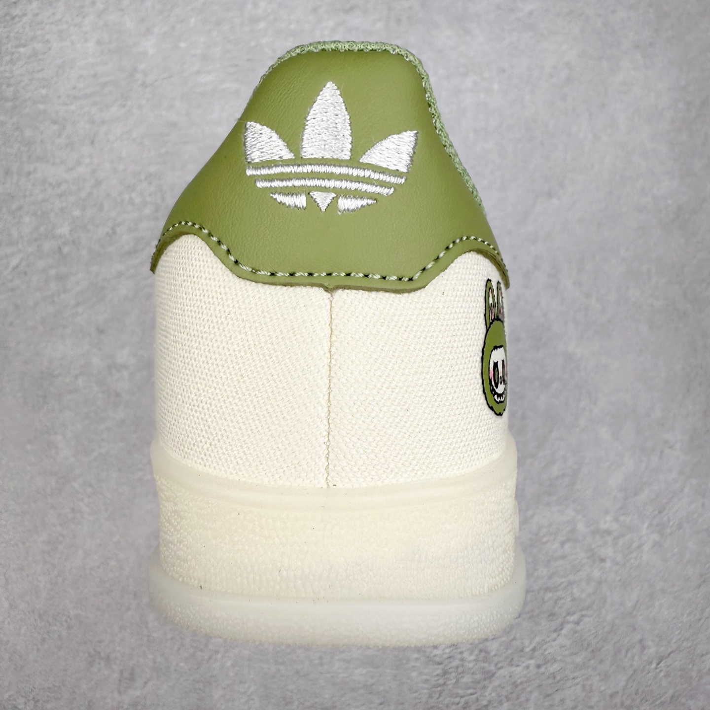 图片[8]-＃C2 AD Gazelle Indoor Trainers 羚羊内训系列低帮复古百搭休闲运动德训风板鞋 DM1234-019 90年代经典的复刻版！自60年代以足球训练鞋面世以来,Gazelle就以其经典设计席卷全球。1991年版本的复刻,再造经典Gazelle。采用皮革打造,搭配浊色细节,让这款经典更加简约。尺码：36 36⅔ 37⅓ 38 38⅔ 39⅓ 40 40⅔ 41⅓ 42 42⅔ 43⅓ 44⅓ 44⅔ 45-选品中心