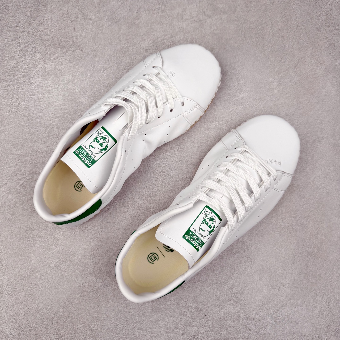 图片[3]-CLOT x AD Originals STAN SMITH Espadrille 史密斯舒适百搭防滑耐磨低帮板鞋 联名白绿色 实拍调校N版已经零色差零失真 百分百还原实物色彩所见即所得 不存在货不对板色差等低级问题 选购参考实物拍摄 不混卖不参货 只用心做好货严格选品 承诺混一赔十 尺码：36 36.5 37.5 38 38.5 39 40 40.5 41 42 42.5 43 44 44.5 45-选品中心