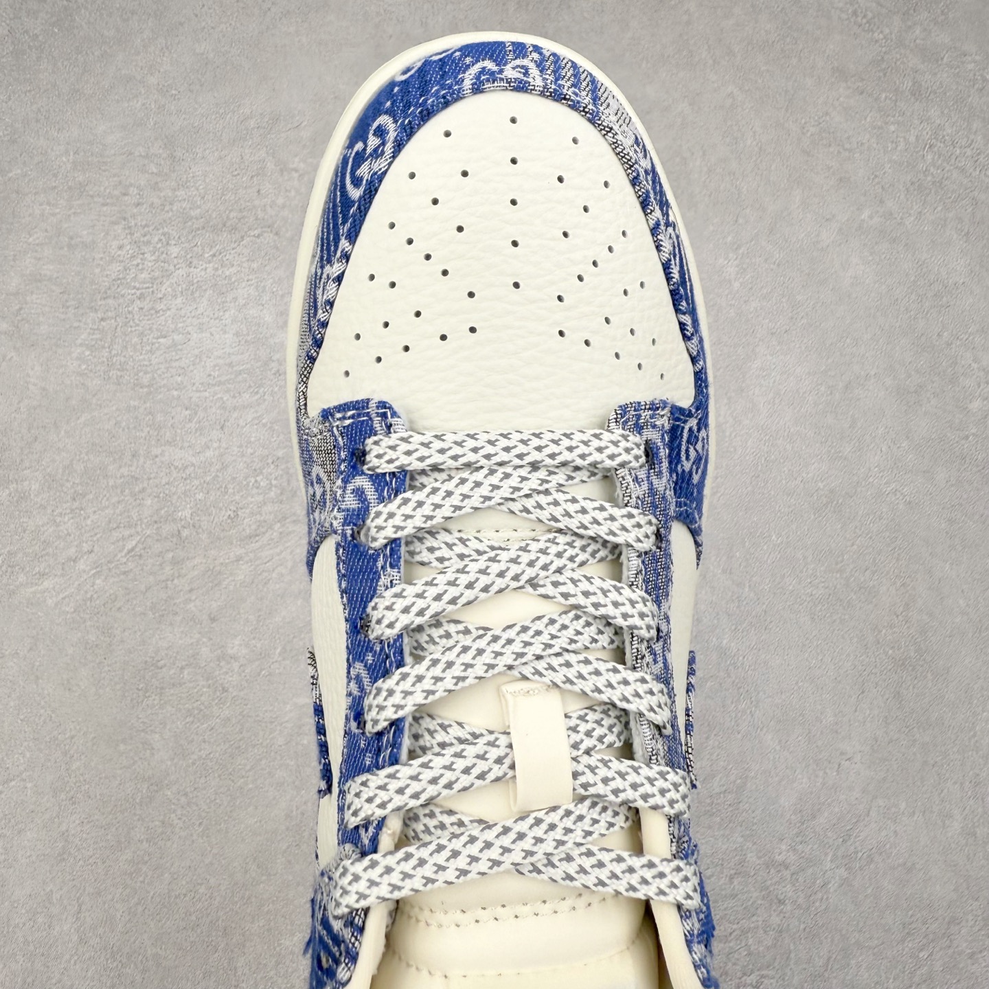 图片[4]-NK Dunk Low 定制配色 SC9207-419 大厂出品 极力推荐 原装头层材料 独家版型蒸餾加工帶來的是更好的视觉和脚感体验大厂纯原品质出货 清洁度 电绣工艺 皮料切割干净无任何毛边 细节完美 实拍调校N版已经零色差零失真 百分百还原实物色彩所见即所得 不存在货不对板色差等低级问题 选购参考实物拍摄 不混卖不参货 只用心做好货严格选品 承诺混一赔十 尺码：36 36.5 37.5 38 38.5 39 40 40.5 41 42 42.5 43 44 44.5 45-选品中心