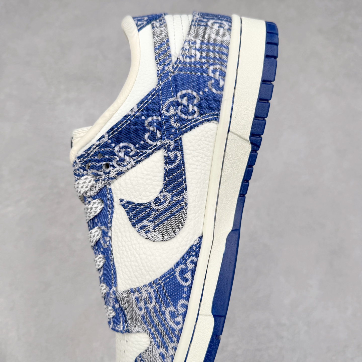 图片[7]-NK Dunk Low 定制配色 SC9207-419 大厂出品 极力推荐 原装头层材料 独家版型蒸餾加工帶來的是更好的视觉和脚感体验大厂纯原品质出货 清洁度 电绣工艺 皮料切割干净无任何毛边 细节完美 实拍调校N版已经零色差零失真 百分百还原实物色彩所见即所得 不存在货不对板色差等低级问题 选购参考实物拍摄 不混卖不参货 只用心做好货严格选品 承诺混一赔十 尺码：36 36.5 37.5 38 38.5 39 40 40.5 41 42 42.5 43 44 44.5 45-选品中心