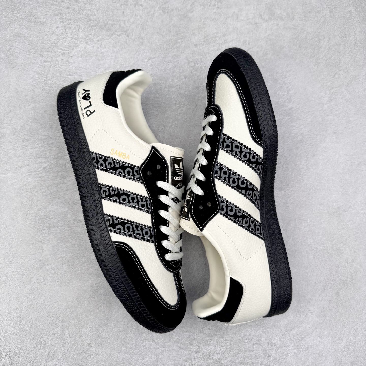 图片[3]-＃C2 AD Original Samba OG 复古经典轻便板鞋 定制配色 DX0006 这款桑巴鞋展示了高质量的工艺 带有装饰的超锁缝制和无缝的手感 柔软、柔软的皮革造型和标志性的3条纹完成了精致的外观 正规合身鞋带 鞋面上有绒面鞋垫 橡胶鞋底 享受正畸套筒软感 自50年代首次亮相以来就一直在赢得粉丝的青睐 尺码：36 36.5 37.5 38 38.5 39 40 40.5 41 42 42.5 43 44 44.5 45-选品中心