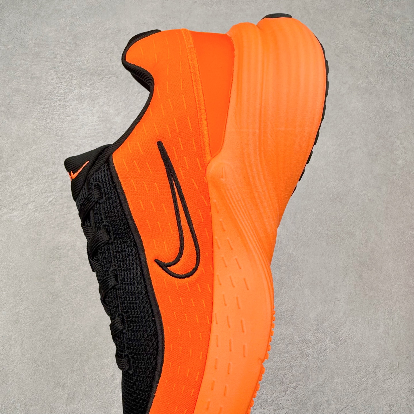 图片[7]-NK Uplift SC 简洁柔软舒适透气轻便 低帮 休闲跑步鞋 实拍调校N版已经零色差零失真 百分百还原实物色彩所见即所得 不存在货不对板色差等低级问题 选购参考实物拍摄 不混卖不参货 只用心做好货严格选品 承诺混一赔十 尺码：36 36.5 37.5 38 38.5 39 40 40.5 41 42 42.5 43 44 44.5 45-选品中心