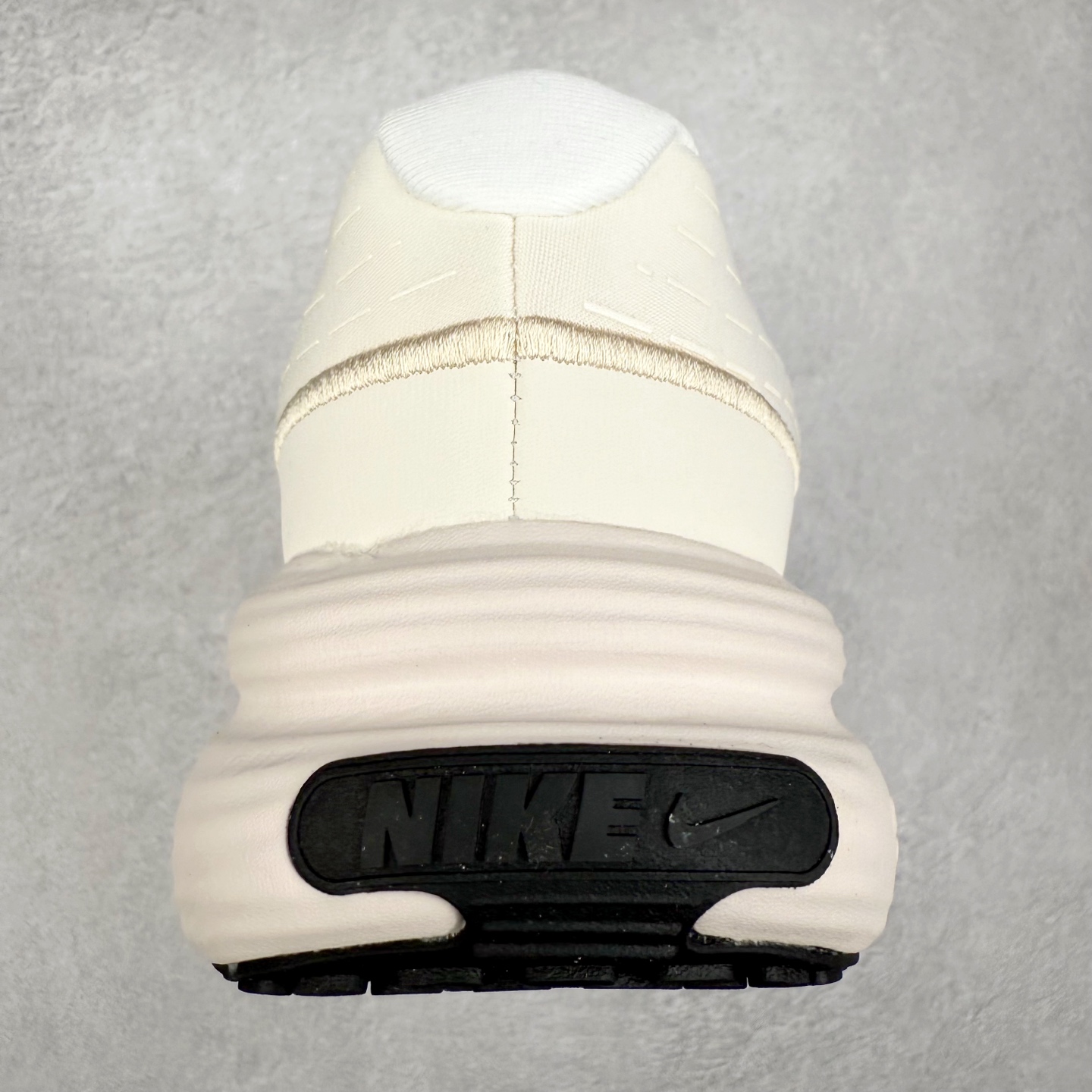 图片[8]-NK Uplift SC 简洁柔软舒适透气轻便 低帮 休闲跑步鞋 实拍调校N版已经零色差零失真 百分百还原实物色彩所见即所得 不存在货不对板色差等低级问题 选购参考实物拍摄 不混卖不参货 只用心做好货严格选品 承诺混一赔十 尺码：36 36.5 37.5 38 38.5 39 40 40.5 41 42 42.5 43 44 44.5 45-选品中心