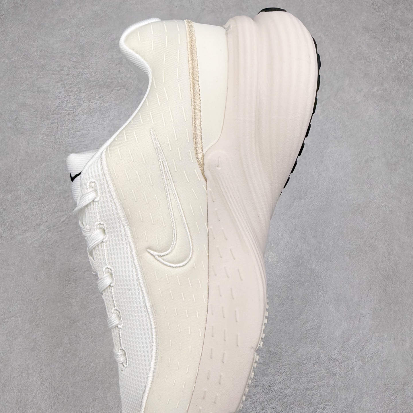 图片[7]-NK Uplift SC 简洁柔软舒适透气轻便 低帮 休闲跑步鞋 实拍调校N版已经零色差零失真 百分百还原实物色彩所见即所得 不存在货不对板色差等低级问题 选购参考实物拍摄 不混卖不参货 只用心做好货严格选品 承诺混一赔十 尺码：36 36.5 37.5 38 38.5 39 40 40.5 41 42 42.5 43 44 44.5 45-选品中心