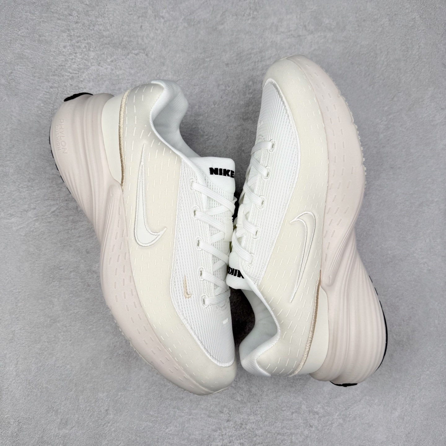 图片[3]-NK Uplift SC 简洁柔软舒适透气轻便 低帮 休闲跑步鞋 实拍调校N版已经零色差零失真 百分百还原实物色彩所见即所得 不存在货不对板色差等低级问题 选购参考实物拍摄 不混卖不参货 只用心做好货严格选品 承诺混一赔十 尺码：36 36.5 37.5 38 38.5 39 40 40.5 41 42 42.5 43 44 44.5 45-选品中心