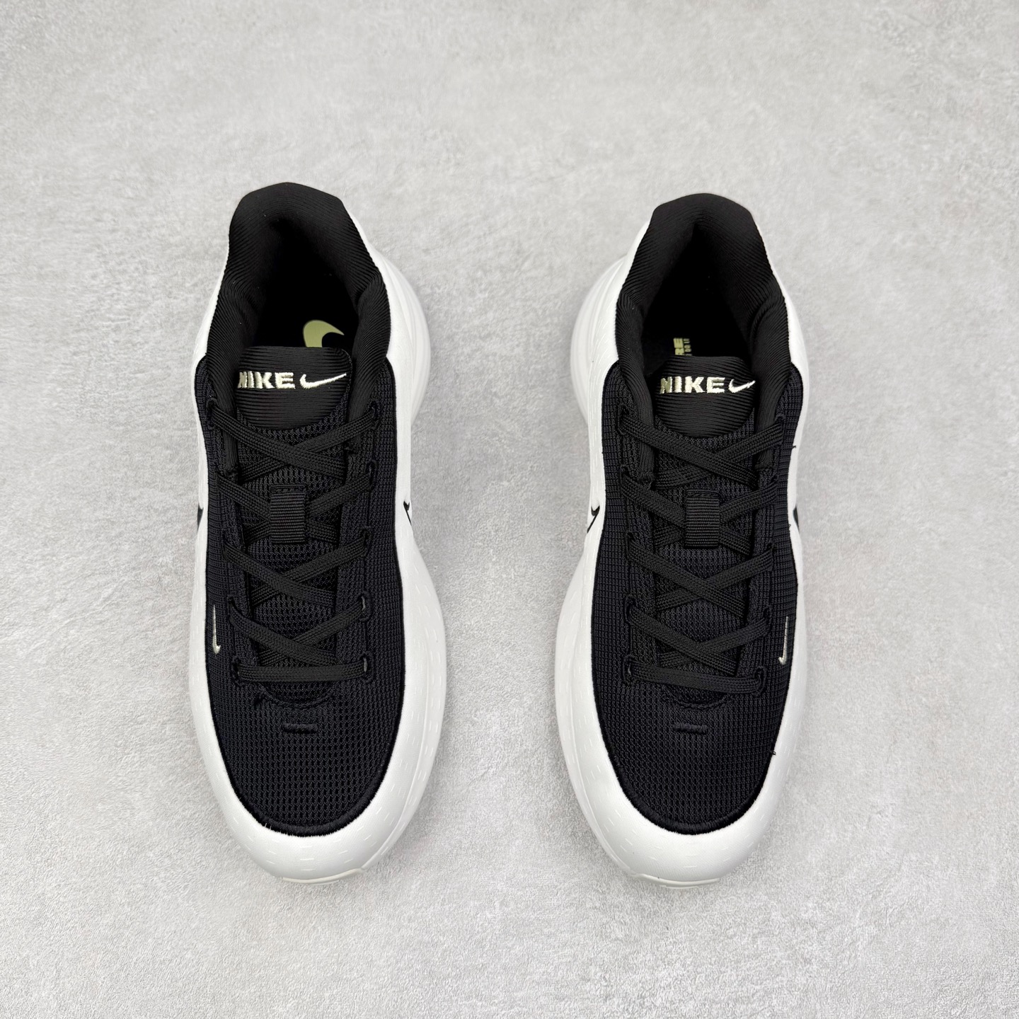 图片[2]-NK Uplift SC 简洁柔软舒适透气轻便 低帮 休闲跑步鞋 实拍调校N版已经零色差零失真 百分百还原实物色彩所见即所得 不存在货不对板色差等低级问题 选购参考实物拍摄 不混卖不参货 只用心做好货严格选品 承诺混一赔十 尺码：36 36.5 37.5 38 38.5 39 40 40.5 41 42 42.5 43 44 44.5 45-选品中心