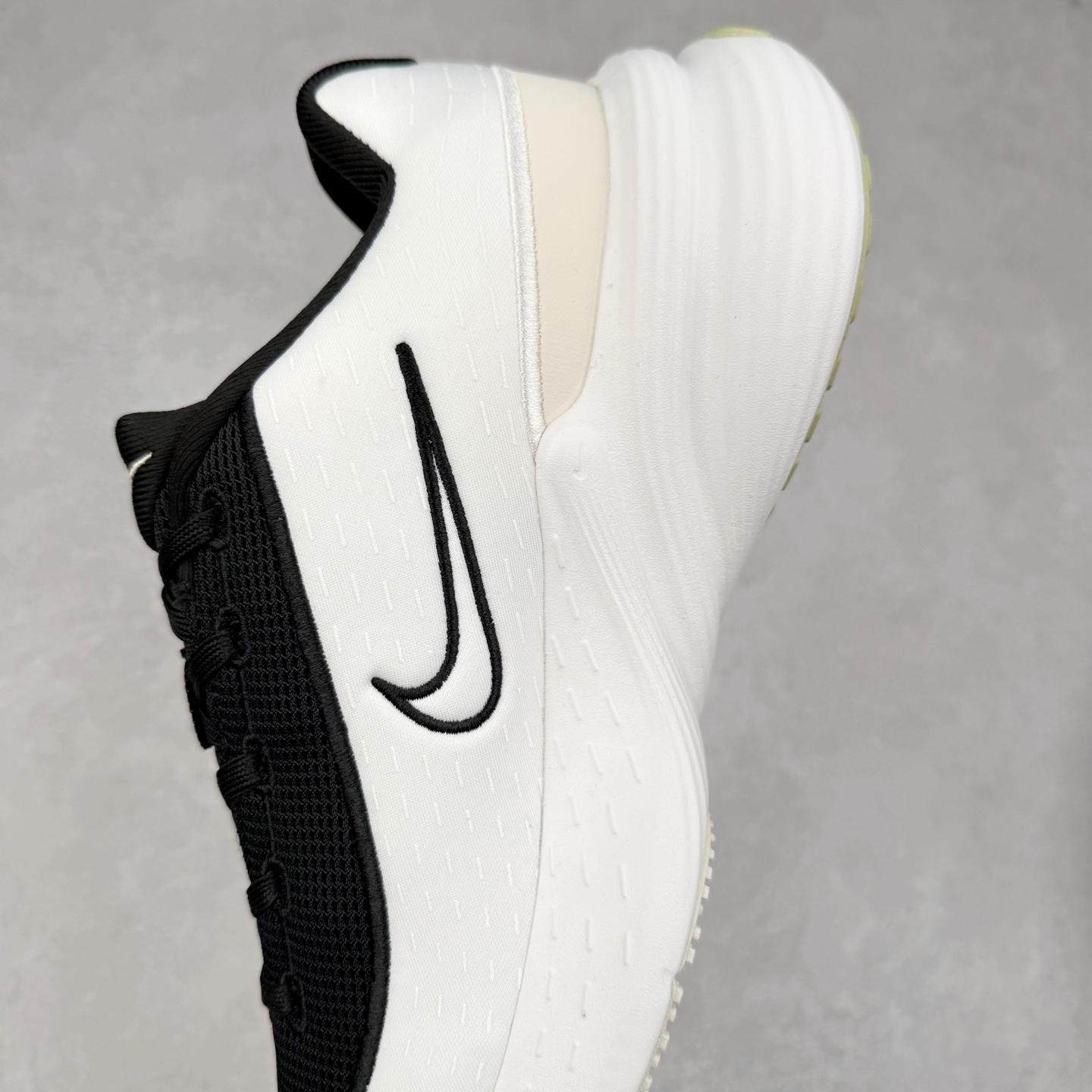 图片[7]-NK Uplift SC 简洁柔软舒适透气轻便 低帮 休闲跑步鞋 实拍调校N版已经零色差零失真 百分百还原实物色彩所见即所得 不存在货不对板色差等低级问题 选购参考实物拍摄 不混卖不参货 只用心做好货严格选品 承诺混一赔十 尺码：36 36.5 37.5 38 38.5 39 40 40.5 41 42 42.5 43 44 44.5 45-选品中心