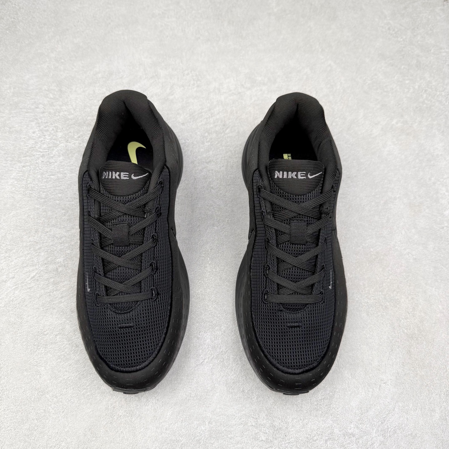 图片[2]-NK Uplift SC 简洁柔软舒适透气轻便 低帮 休闲跑步鞋 实拍调校N版已经零色差零失真 百分百还原实物色彩所见即所得 不存在货不对板色差等低级问题 选购参考实物拍摄 不混卖不参货 只用心做好货严格选品 承诺混一赔十 尺码：36 36.5 37.5 38 38.5 39 40 40.5 41 42 42.5 43 44 44.5 45-选品中心