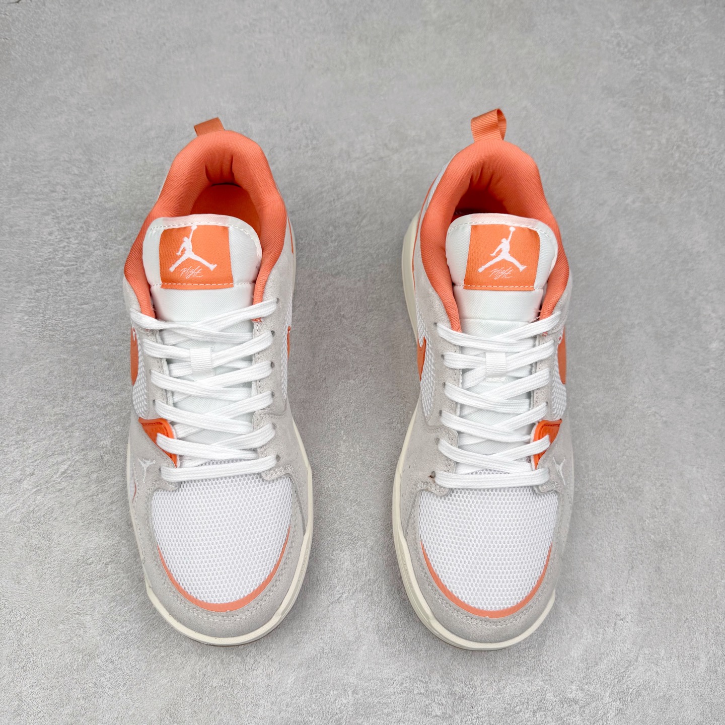 图片[2]-Jordan CMFT Era 时尚舒适 耐磨 低帮 复古篮球鞋 实拍调校N版已经零色差零失真 百分百还原实物色彩所见即所得 不存在货不对板色差等低级问题 选购参考实物拍摄 不混卖不参货 只用心做好货严格选品 承诺混一赔十 尺码：36 36.5 37.5 38 38.5 39 40 40.5 41 42 42.5 43 44 44.5 45 46-选品中心