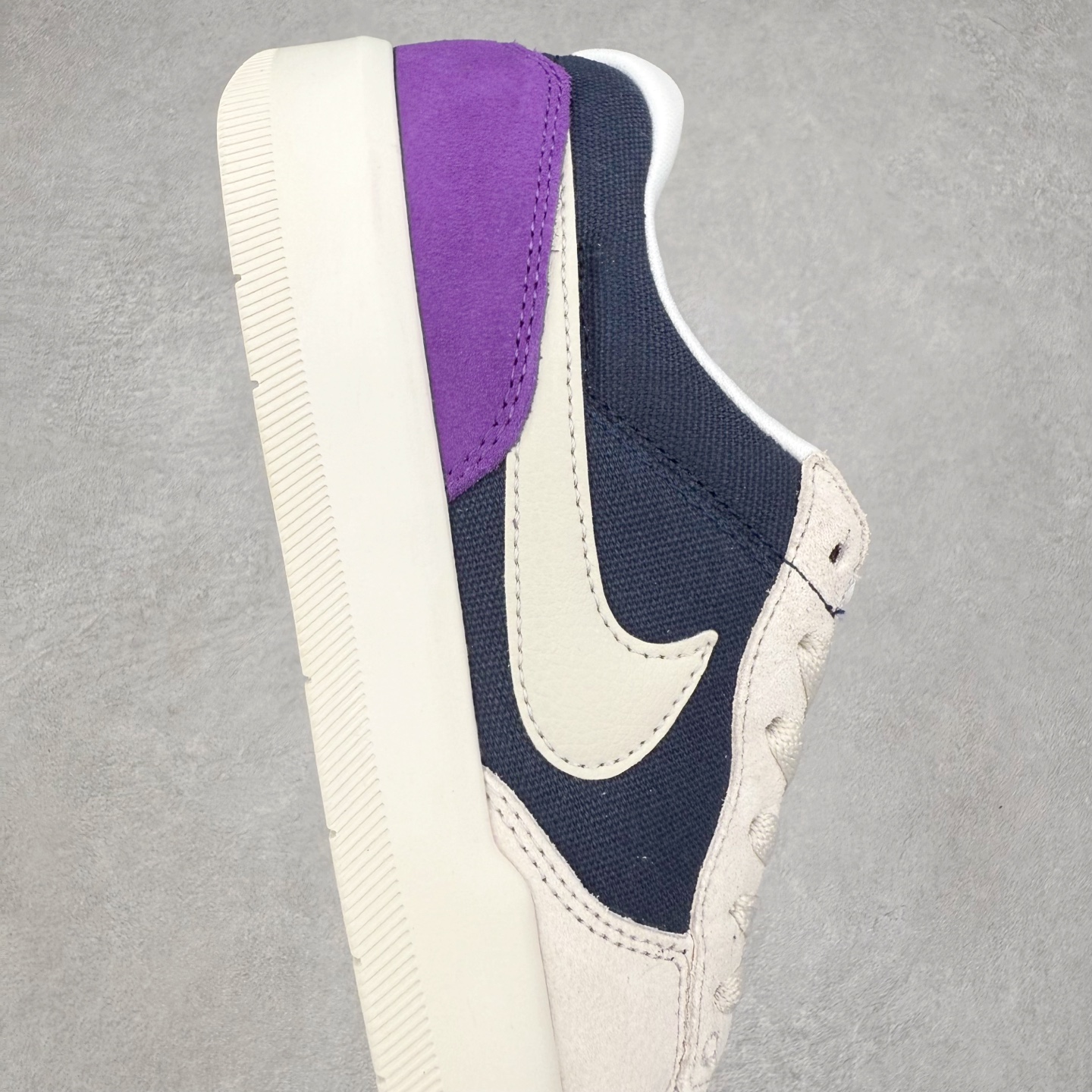 图片[6]-NK SB Force 58 空军58系列低帮休闲运动滑板板鞋 DV5477-403 鞋面由帆布和麂皮拼接 层次感丰富 搭配硫化外底 耐磨耐穿 鞋舌及中底后跟处饰有SB Logo 表明鞋款身份 采用包边设计 经久耐穿 硫化结构则有效提升灵活性 穿上这款全新推出的创意力作 助你耀动街头 尺码：36 36.5 37.5 38 38.5 39 40 40.5 41 42 42.5 43 44 45-选品中心