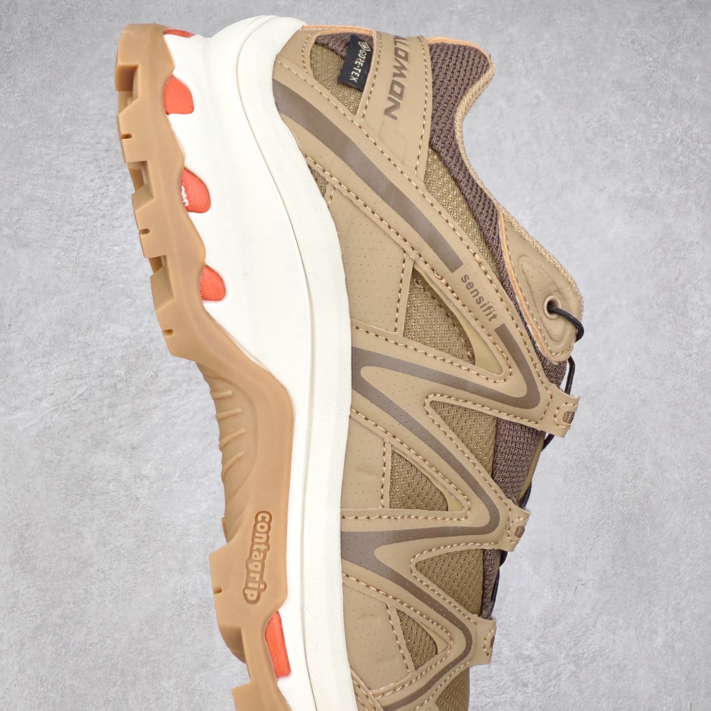 图片[6]-＃C版 Salomon XT-QUEST ADV 萨洛蒙潮流越野机能户外功能鞋 纯原外贸平台特供订单 耗时半年巨作 全套原纸板楦头开发 原厂特供网布配套加持 确保原汁原味 完美呈现版型 原档数据独家私模五层组合大底 男女鞋同步官方开发至46.5 原装Ortholite轻量化鞋垫 中底布带钢印编号 原厂TPU锁扣 进口港宝加持 后跟自然饱满 还原公司包裹性 基于 SALOMON 初代 XT 鞋身造型并搭载 4D ADVANCED CHASSIS™ 大底打造而成 为这款 XT-QUEST 带来了多项足部控制与保护等功能性 如在运动过程中控制左右晃动的过程而提高稳定性、改善长途越野过程中足中到足尖的过渡、提高感知岩石的精确度以抵抗尖锐物体对脚底的伤害以及采用动态缓冲来增强穿着舒适感 从而减轻疲劳感 使 XT-QUEST 成为一双舒适且安全的户外之履 尺码：36 36.5 37.5 38 38.5 39 40 40.5 41 42 42.5 43 44 44.5 45 46 46.5-选品中心