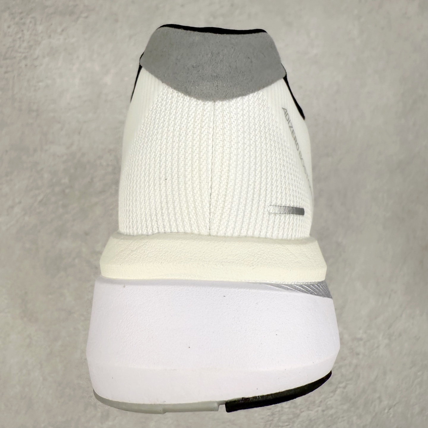 图片[8]-AD Adizero Boston 13 夏季透气网眼竞速跑鞋 融合Lightstrike和Lightstrike Pro技术 采用乙烯/乙酸乙烯酯(EVA)材质 打造舒适中底 含ENERGYROD能量碳柱 旨在为步伐添活力 尺码：36 36.5 37 38 38.5 39 40 40.5 41 42 42.5 43 44 44.5 45-选品中心