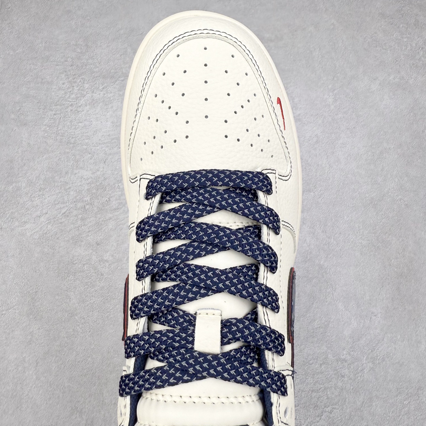 图片[4]-NK Dunk Low 定制配色 QW5836-017 大厂出品 极力推荐 原装头层材料 独家版型蒸餾加工帶來的是更好的视觉和脚感体验大厂纯原品质出货 清洁度 电绣工艺 皮料切割干净无任何毛边 细节完美 实拍调校N版已经零色差零失真 百分百还原实物色彩所见即所得 不存在货不对板色差等低级问题 选购参考实物拍摄 不混卖不参货 只用心做好货严格选品 承诺混一赔十 尺码：36 36.5 37.5 38 38.5 39 40 40.5 41 42 42.5 43 44 44.5 45-选品中心