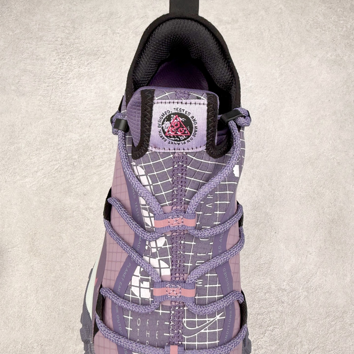 图片[5]-＃纯原福利 NK ACG Mountain Fly SE 复古潮流户外登山鞋防水慢跑鞋 全新来袭 该款沿袭前代高帮版型的设计传统 轻盈鞋面结合灵巧的脚踝包裹设计 为双足打造出一体化的舒适脚感 助力轻松畅行 中底融入柔软的React泡棉与Vaporfiy 科技 让你在岩石小径徒步时也像行走在都市般轻松舒适 粘性橡胶大底铸就了攀岩级别的出众抓地力 助你从容面对各种环境挑战 尺码：36 36.5 37.5 38 38.5 39 40 40.5 41 42 42.5 43 44 44.5 45 46-选品中心