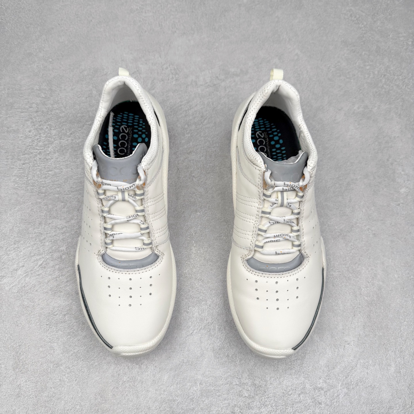 图片[2]-ECCO爱步老爹鞋男士夏季新款 飞织网面百搭潮流户外运动鞋 健步BIOM系列新款 全新的轻量发泡底材与直接注塑橡胶大底相结合 柔软舒适，轻量回弹，脚感更轻盈 鞋面采用GORE-TEX飞织网面与牛皮相结合 给你贴心透气呵护 自然律动科技 符合人体工学鞋楦 贴近足部天然形态 橡胶大底，抓地力强，具有良好的耐磨性 轻盈自如 适跑畅练 尺码：38 39 40 41 42 43 44 （皮鞋码）-选品中心