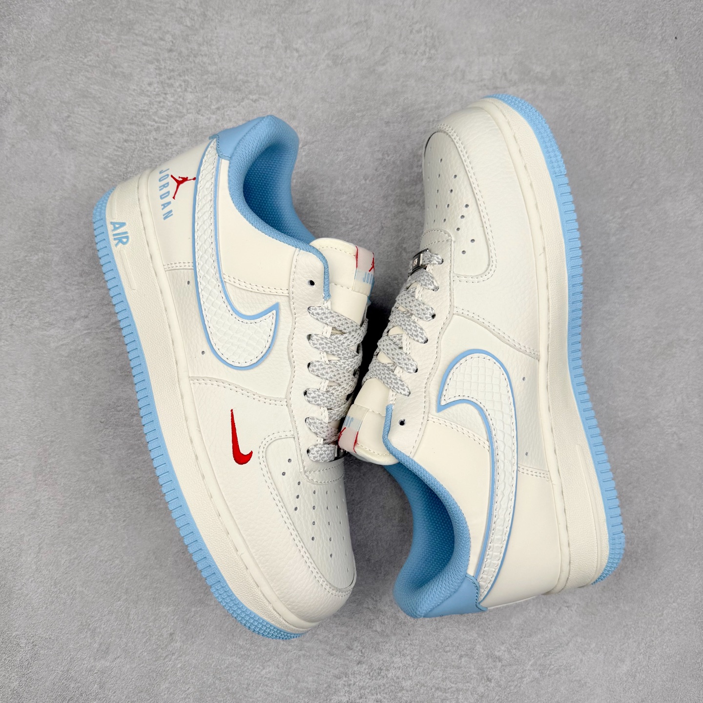 图片[3]-NK Air Force 1´07 Low 空军一号低帮百搭休闲运动板鞋 CS5288-029 柔软、弹性十足的缓震性能和出色的中底设计 横跨复古与现代的外型结合 造就出风靡全球 三十多年的Force 1 直到今天还深受青睐 实拍调校N版已经零色差零失真 百分百还原实物色彩所见即所得 不存在货不对板色差等低级问题 选购参考实物拍摄 不混卖不参货 只用心做好货严格选品 承诺混一赔十 尺码：36 36.5 37.5 38 38.5 39 40 40.5 41 42 42.5 43 44 44.5 45-选品中心