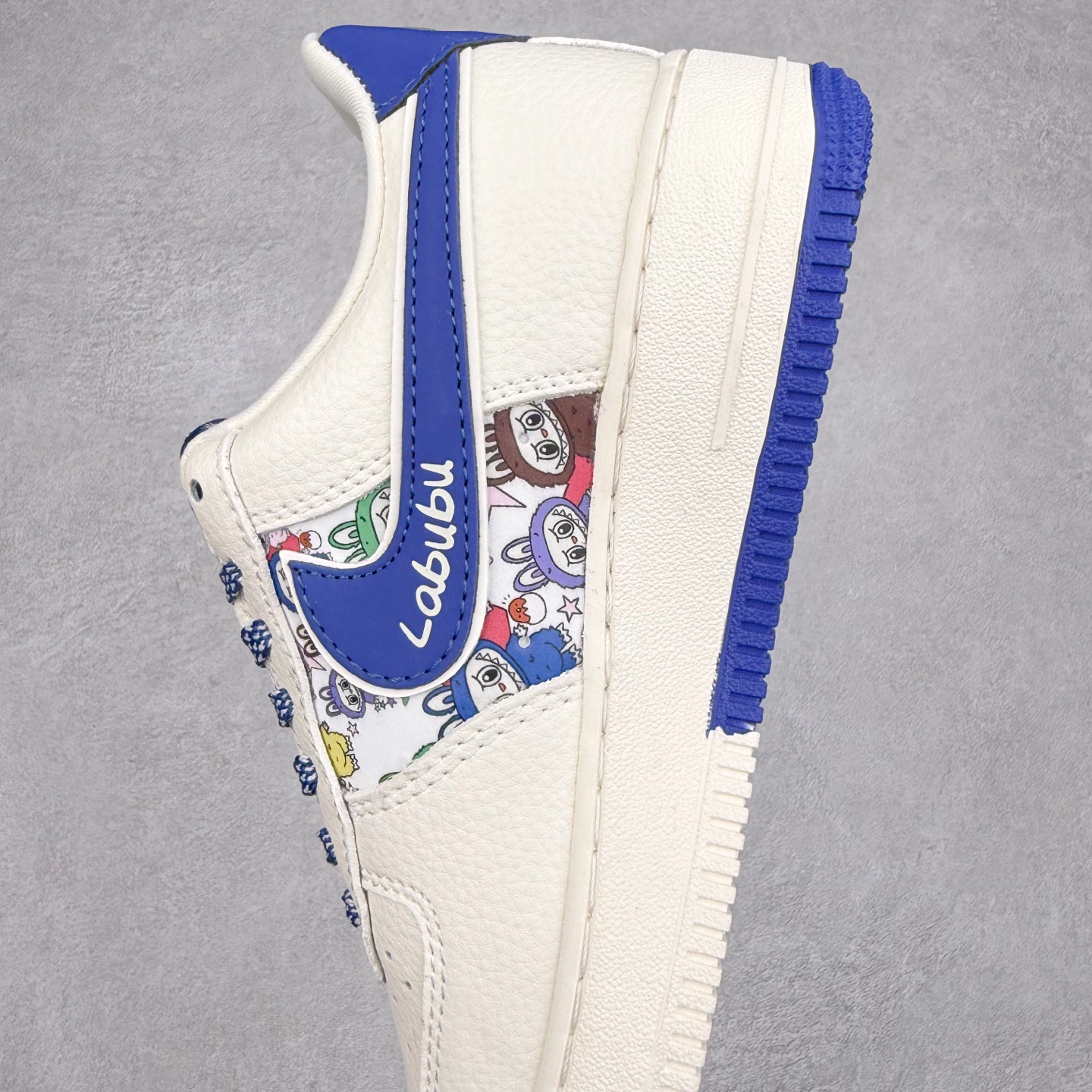 图片[7]-NK Air Force 1´07 Low 空军一号低帮百搭休闲运动板鞋 KJ1688-011 柔软、弹性十足的缓震性能和出色的中底设计 横跨复古与现代的外型结合 造就出风靡全球 三十多年的Force 1 直到今天还深受青睐 实拍调校N版已经零色差零失真 百分百还原实物色彩所见即所得 不存在货不对板色差等低级问题 选购参考实物拍摄 不混卖不参货 只用心做好货严格选品 承诺混一赔十 尺码：36 36.5 37.5 38 38.5 39 40 40.5 41 42 42.5 43 44 44.5 45-选品中心